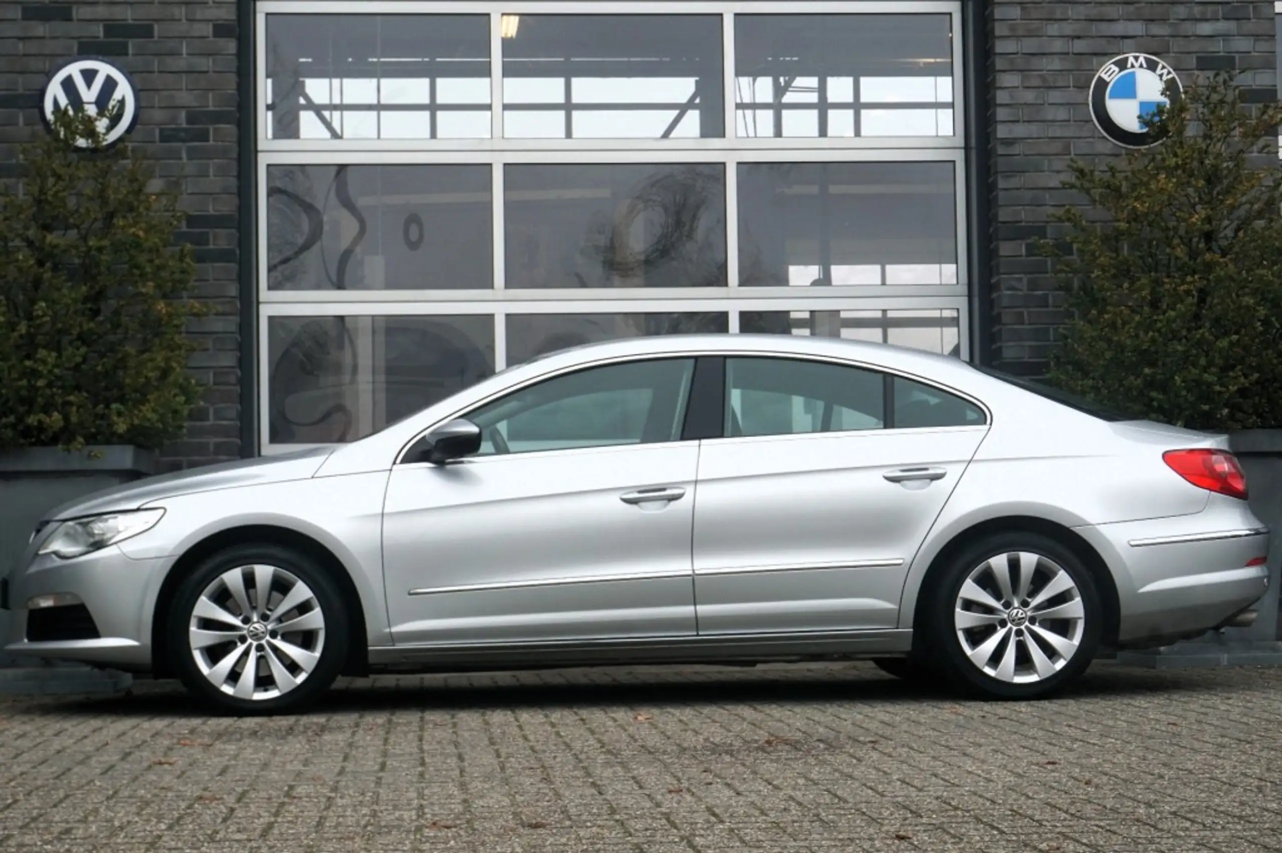 Volkswagen - Passat CC