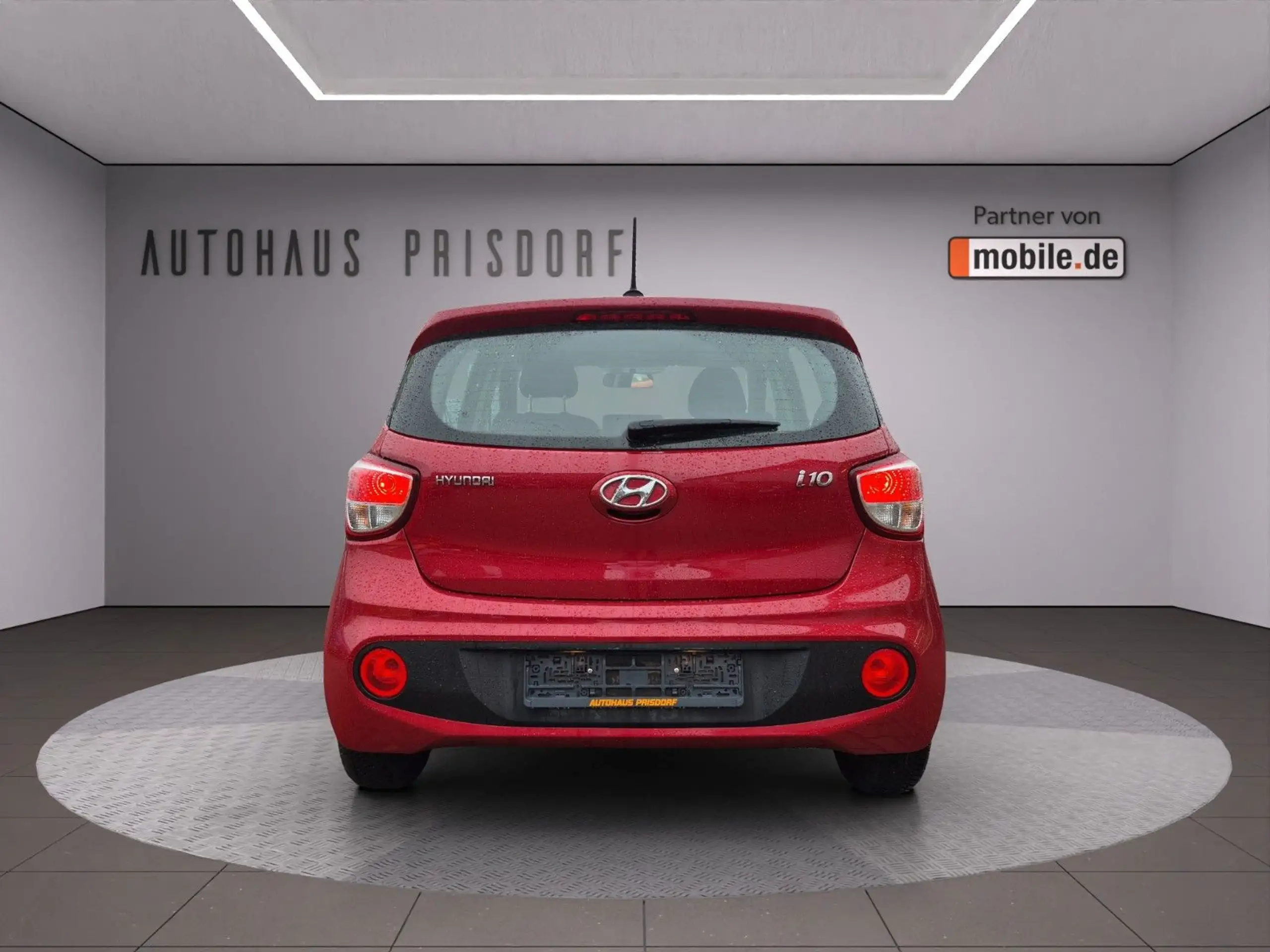 Hyundai - i10