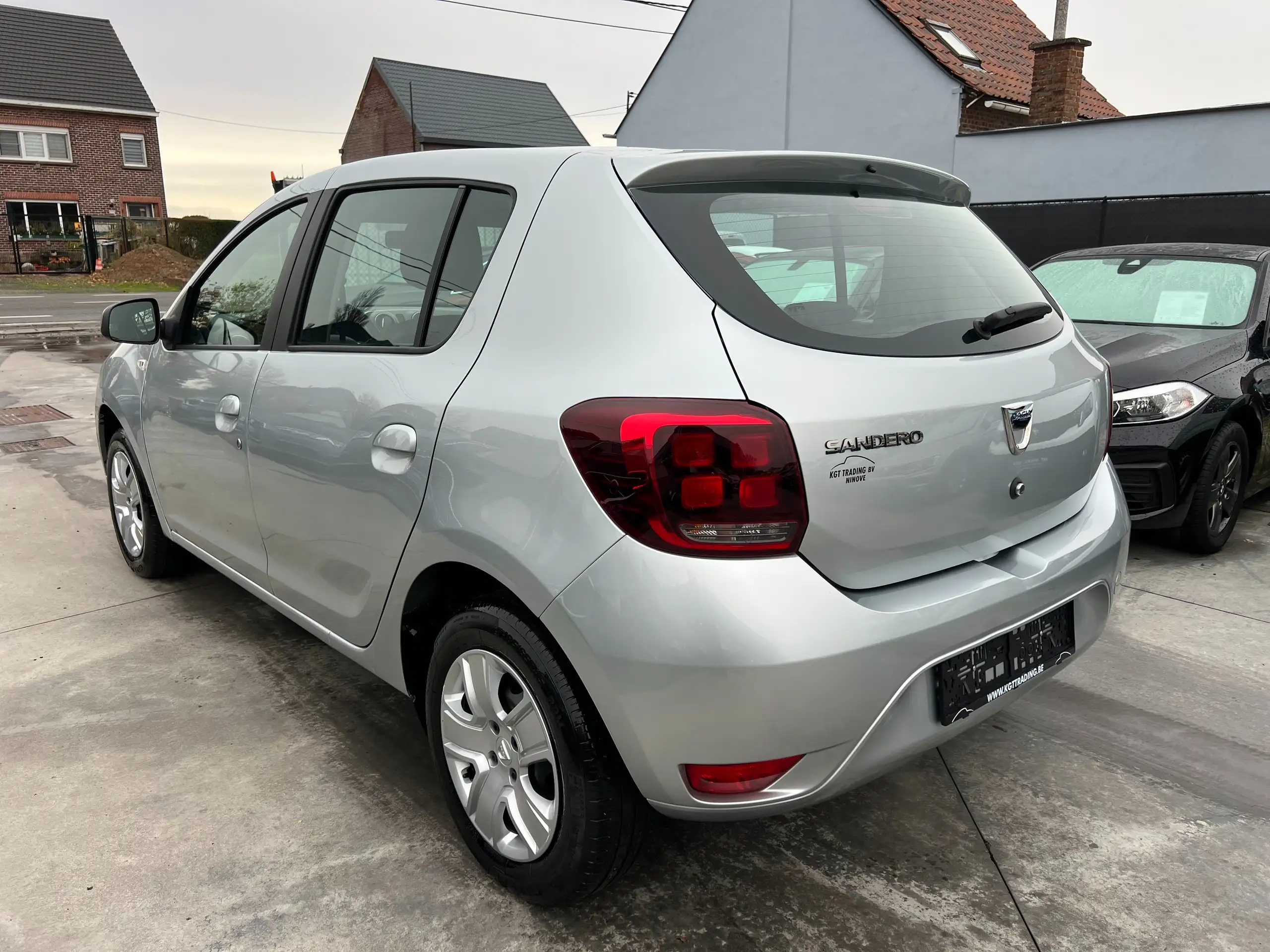 Dacia - Sandero