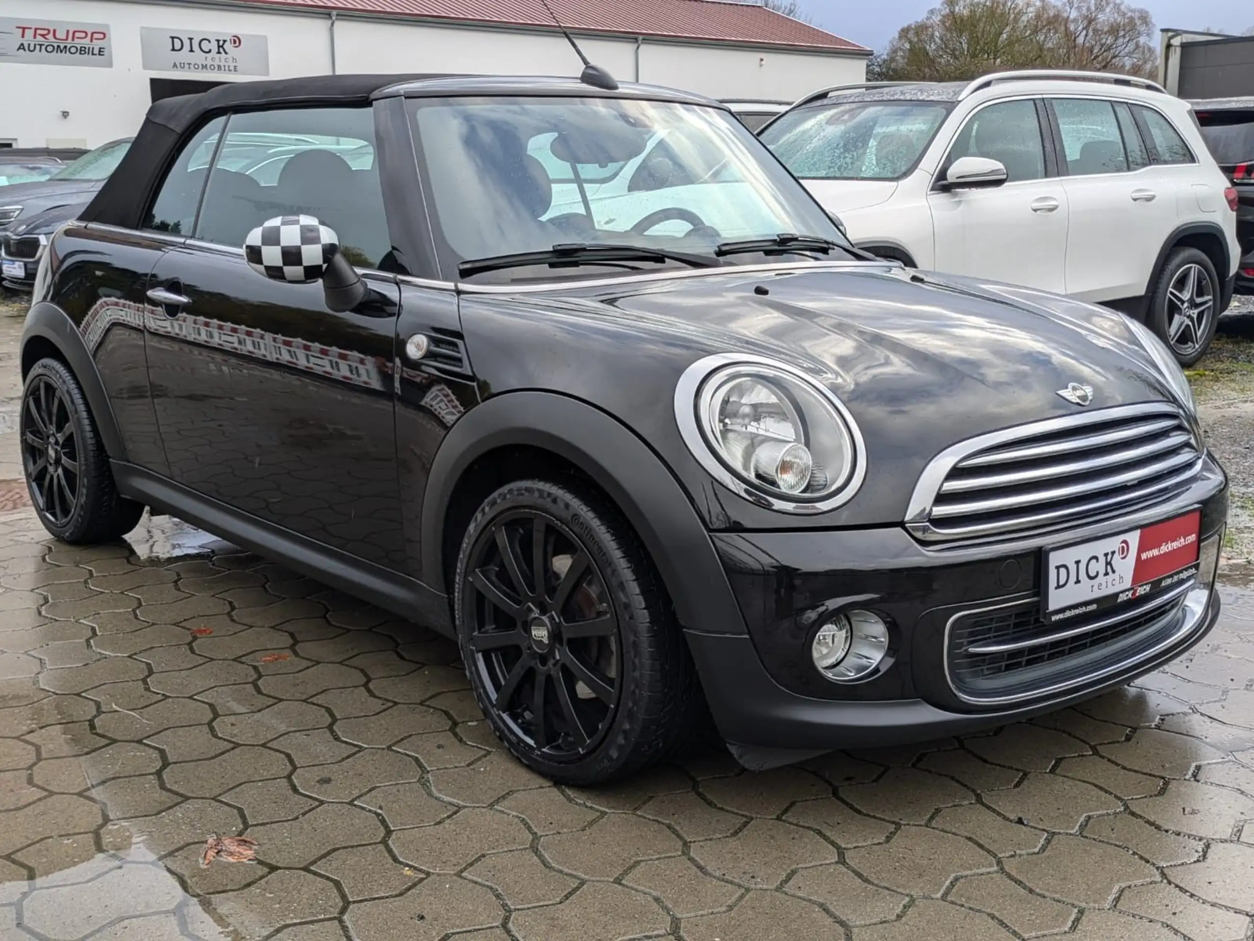 MINI - Cooper Cabrio