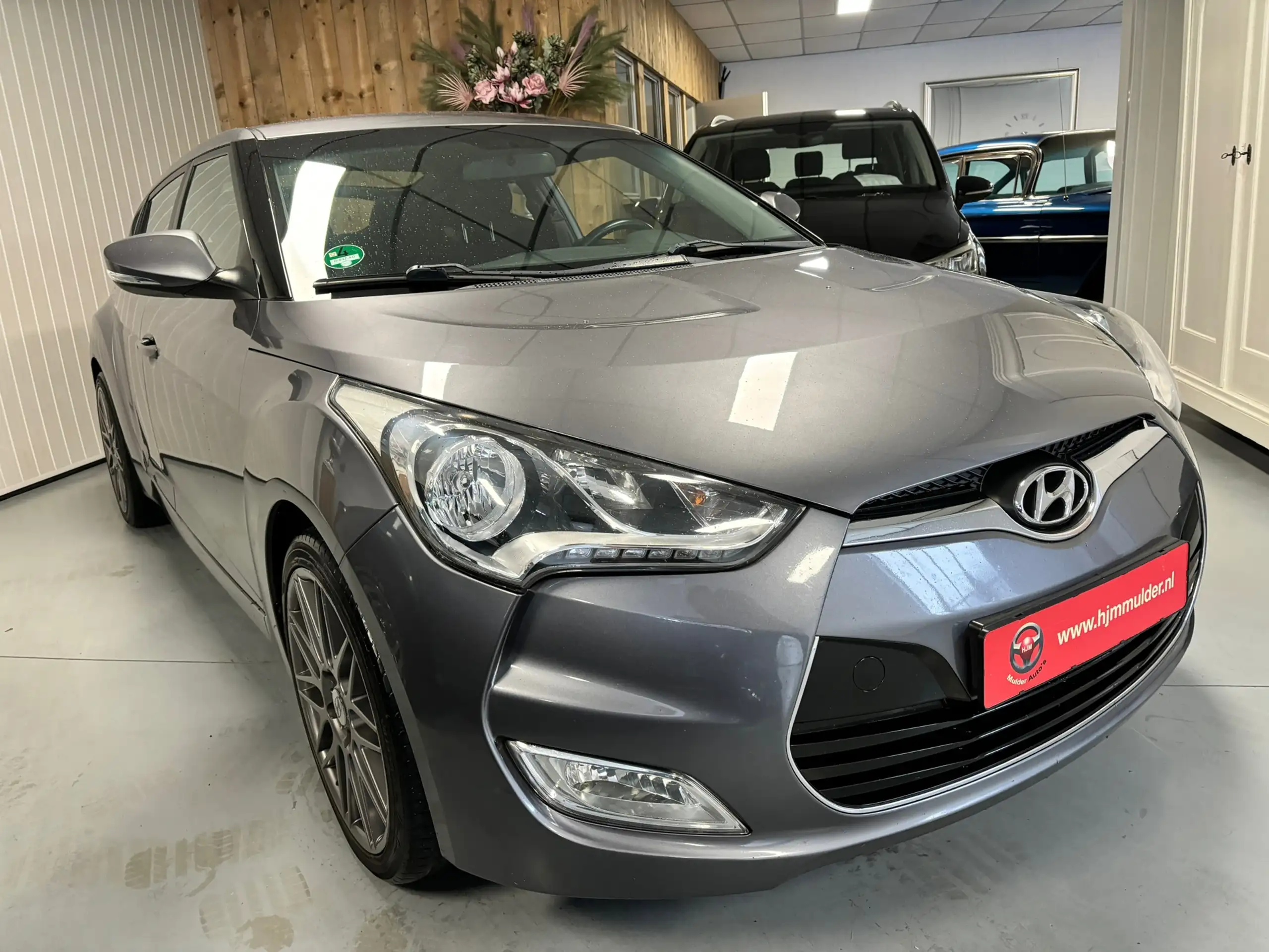 Hyundai - VELOSTER