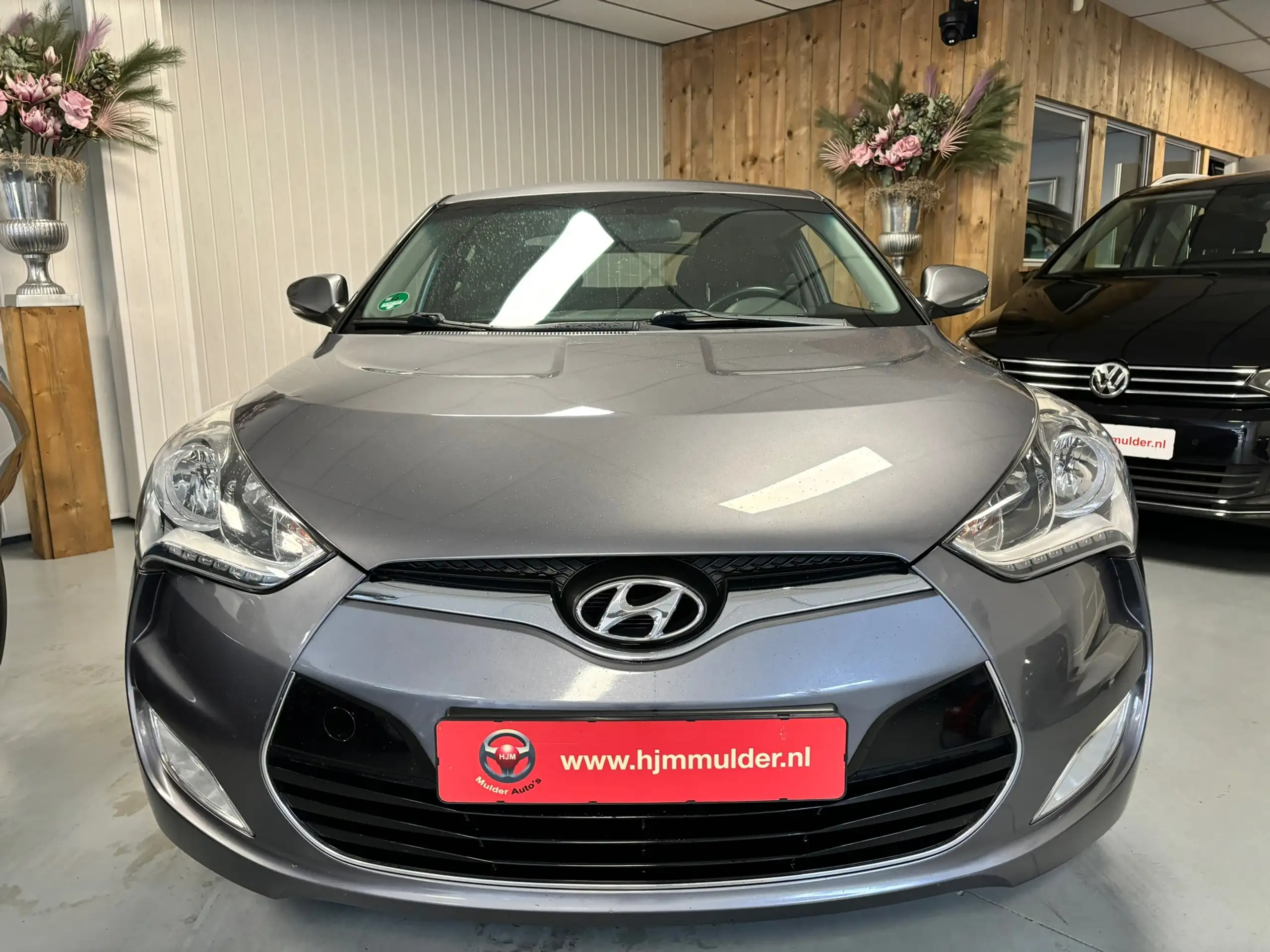 Hyundai - VELOSTER