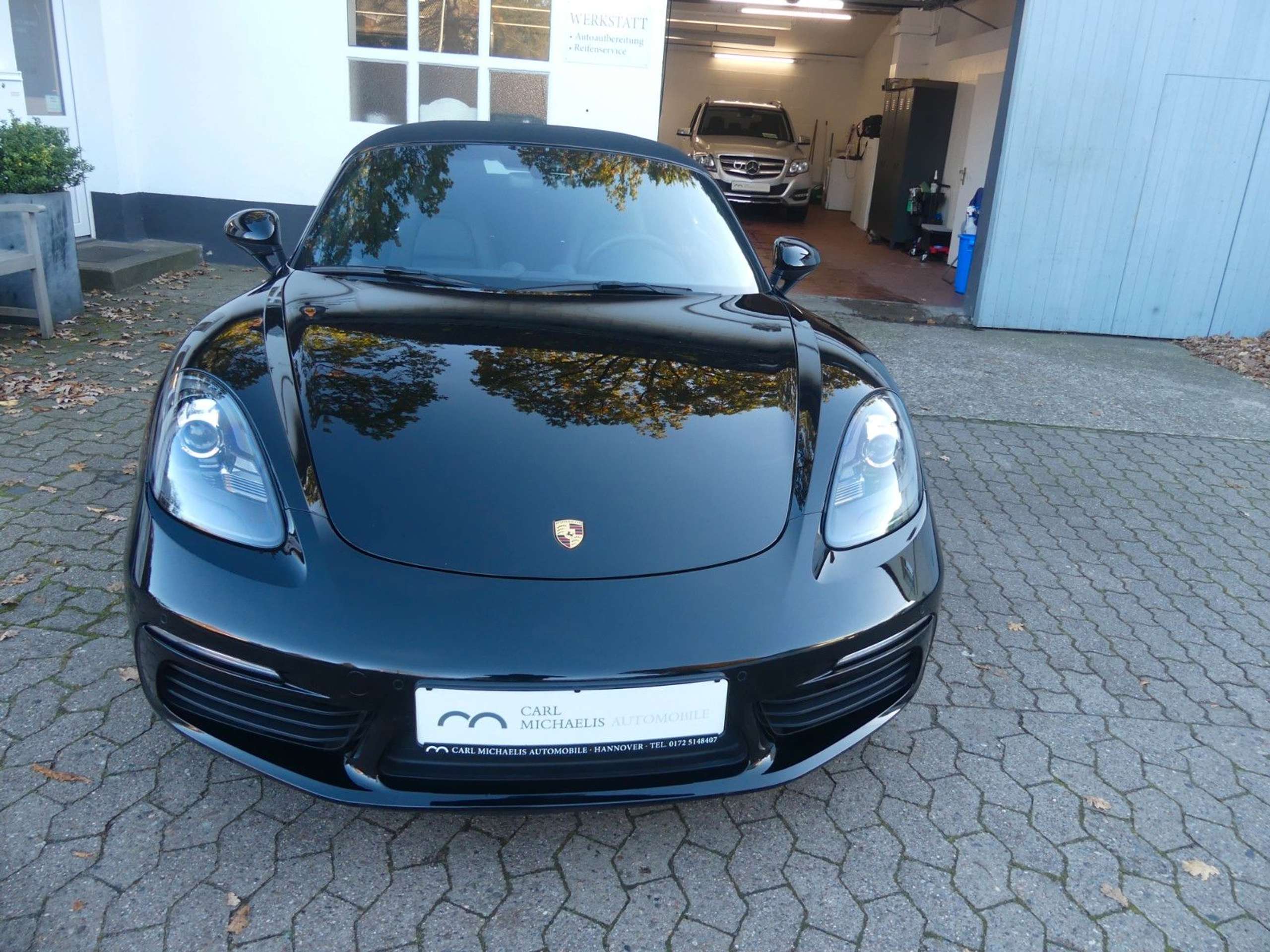 Porsche - Boxster