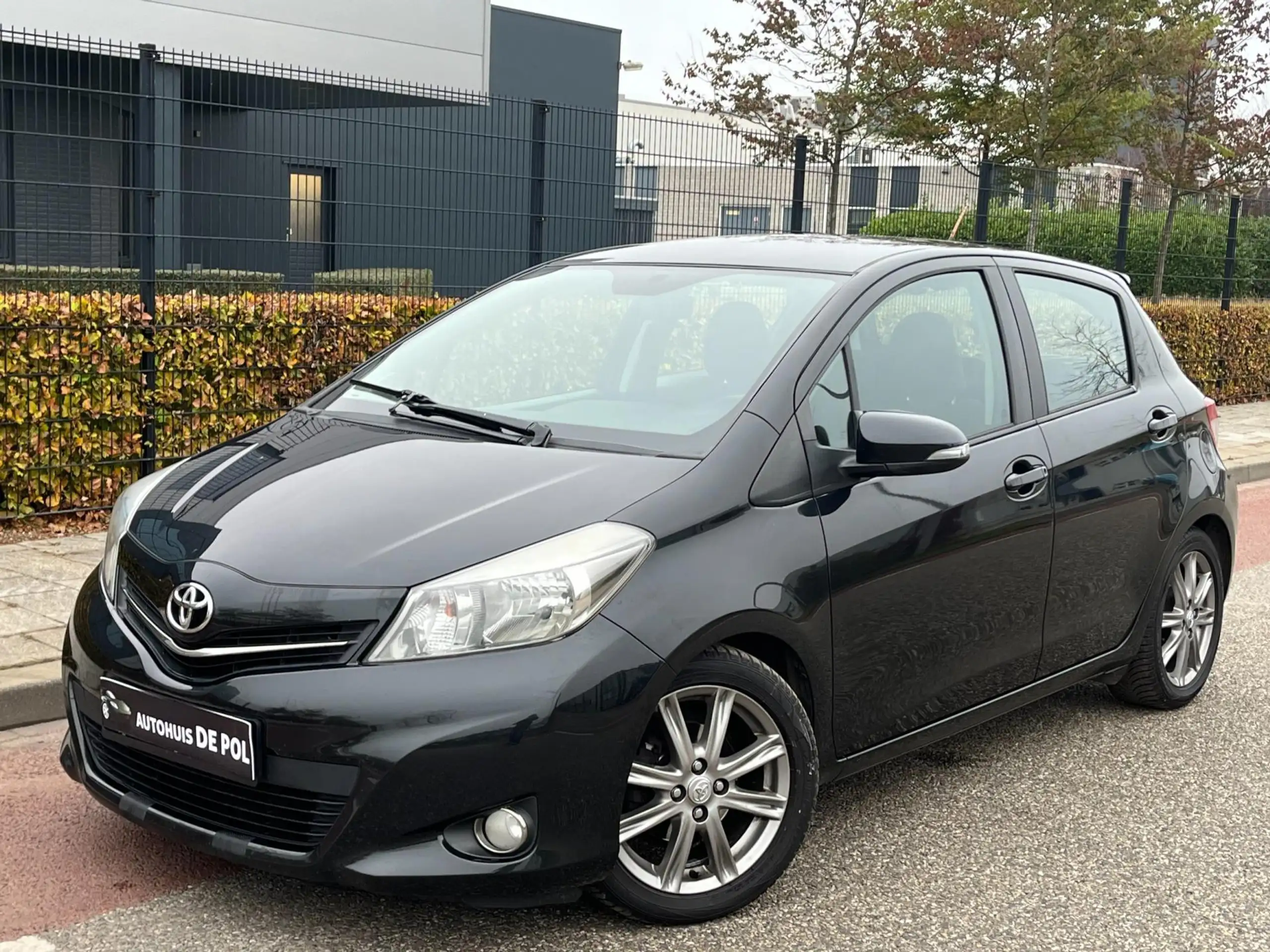 Toyota - Yaris