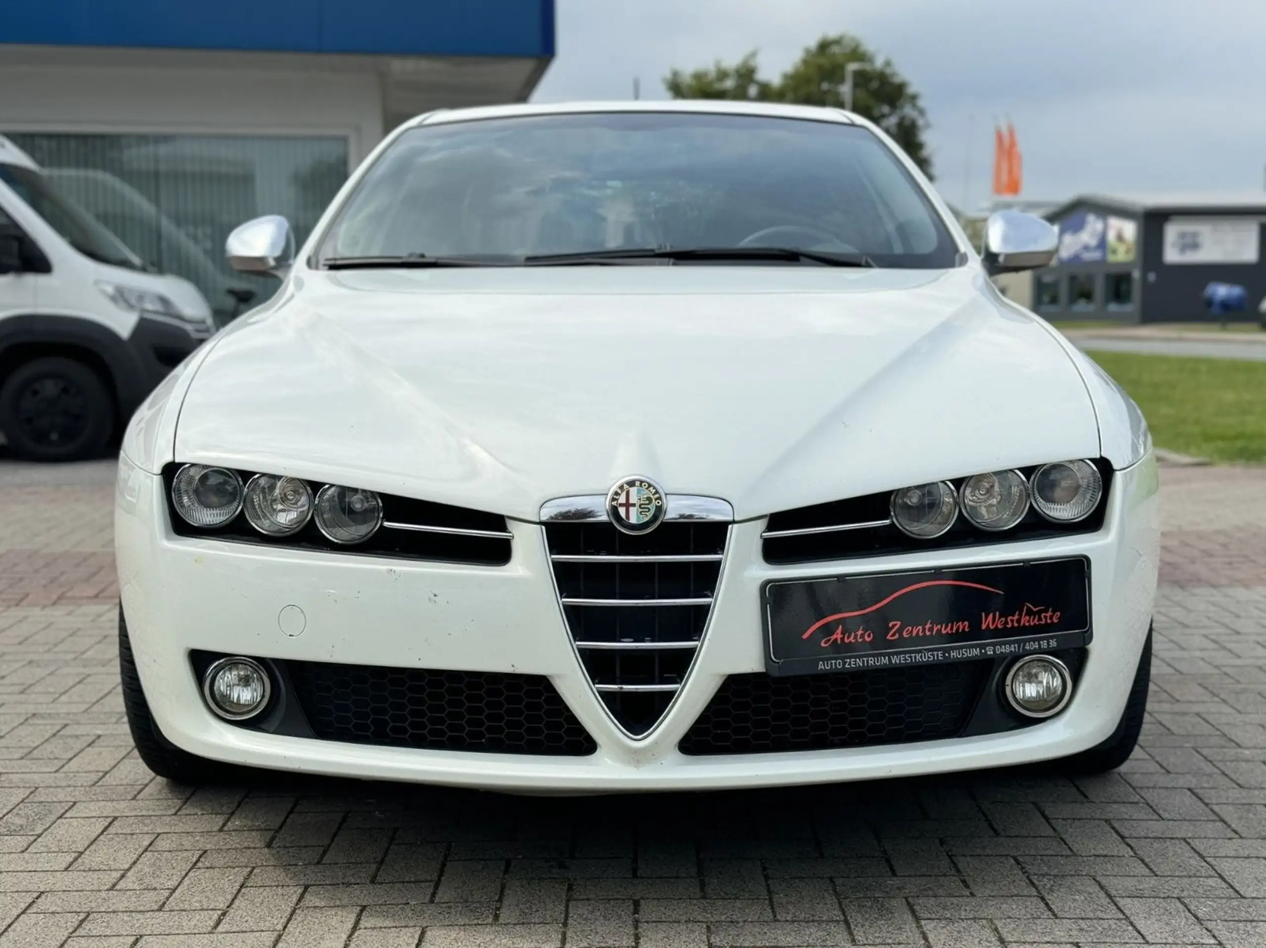 Alfa Romeo - 159