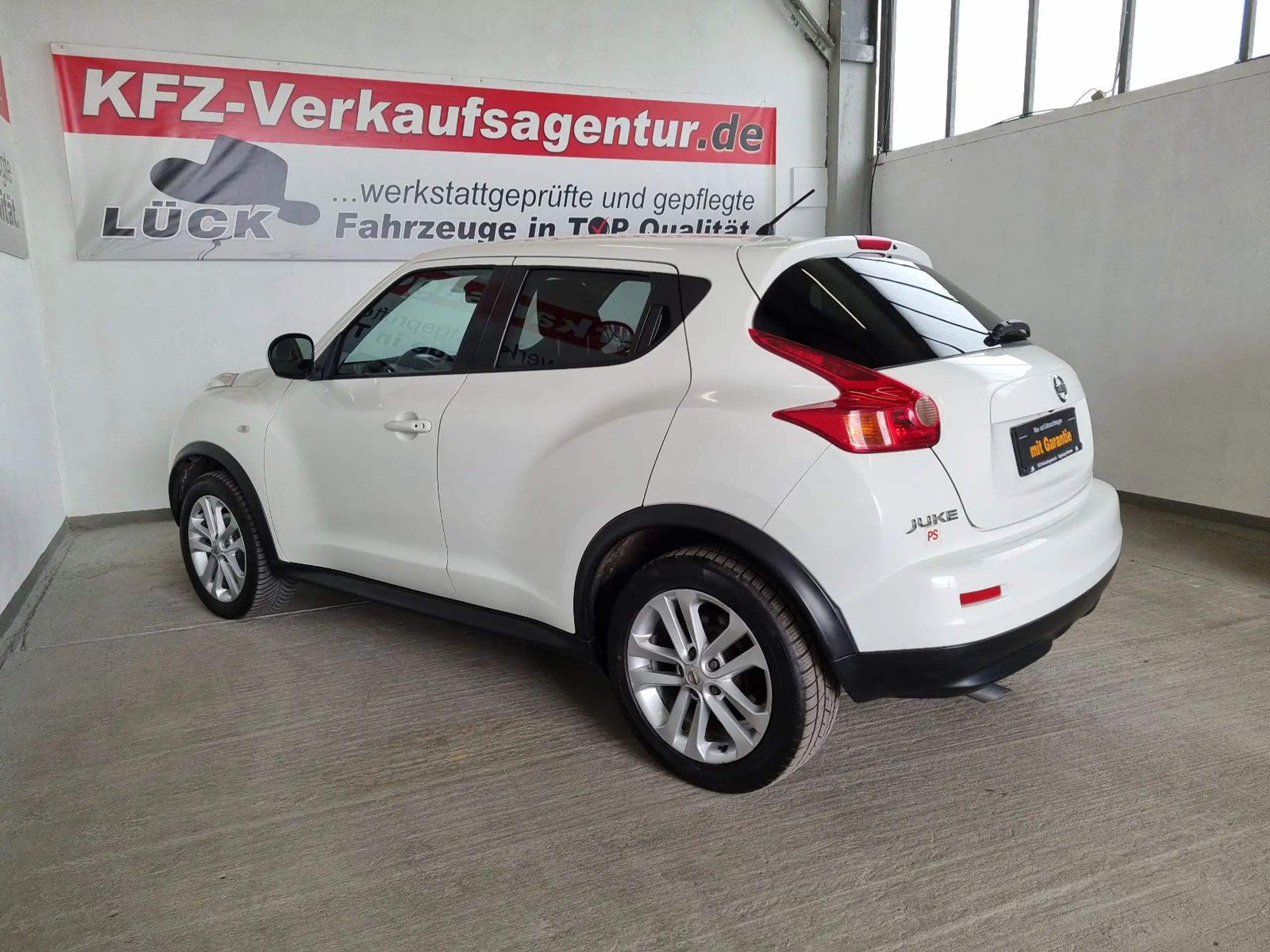 Nissan - Juke