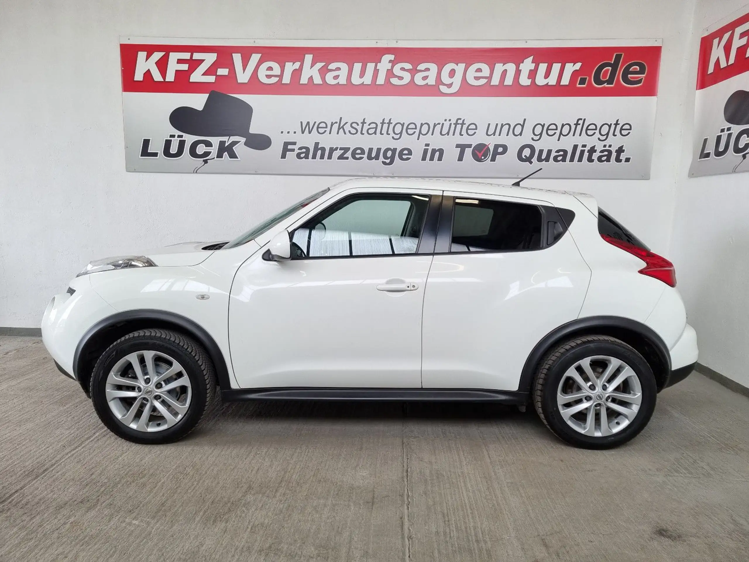 Nissan - Juke