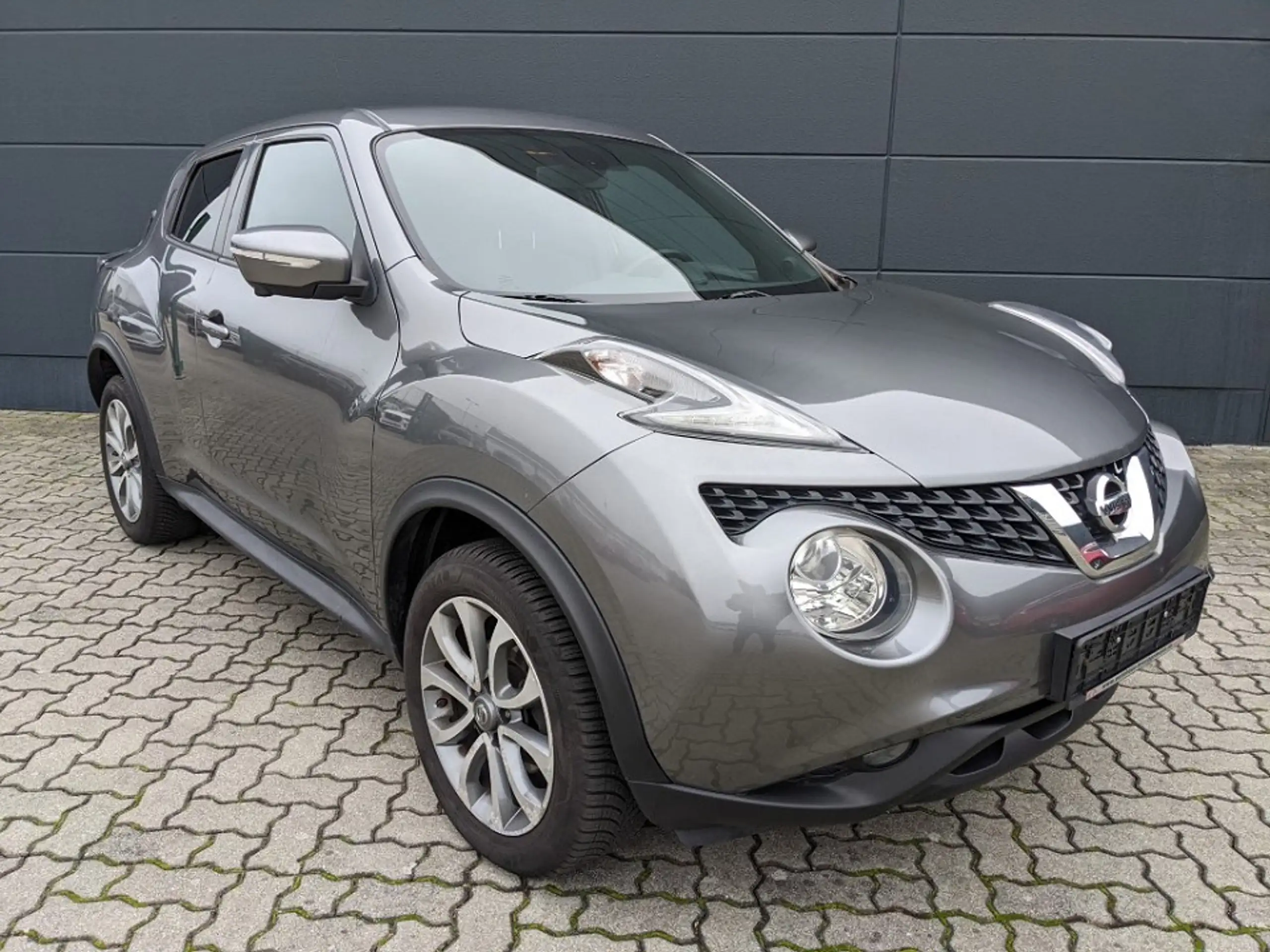 Nissan - Juke