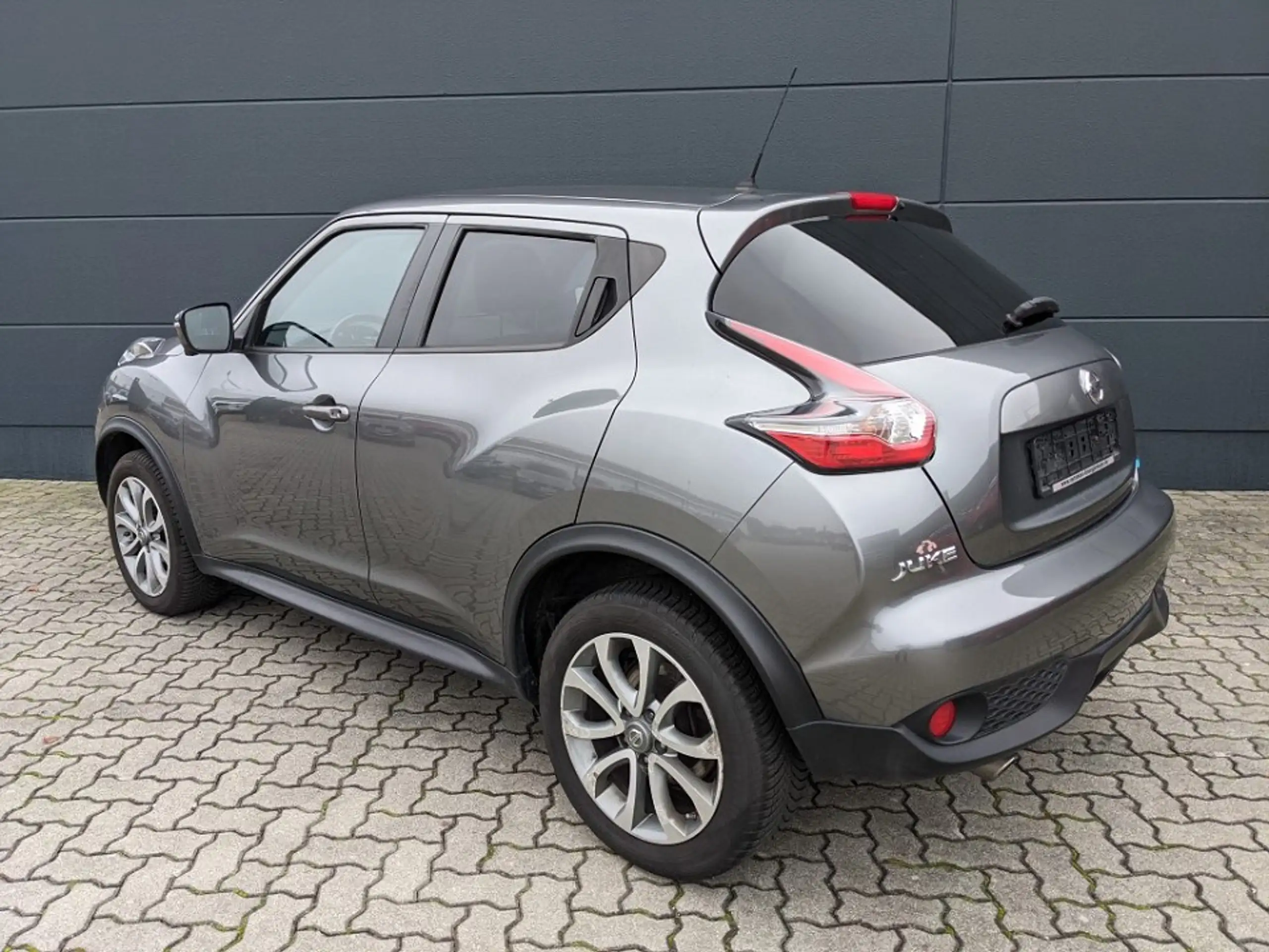 Nissan - Juke