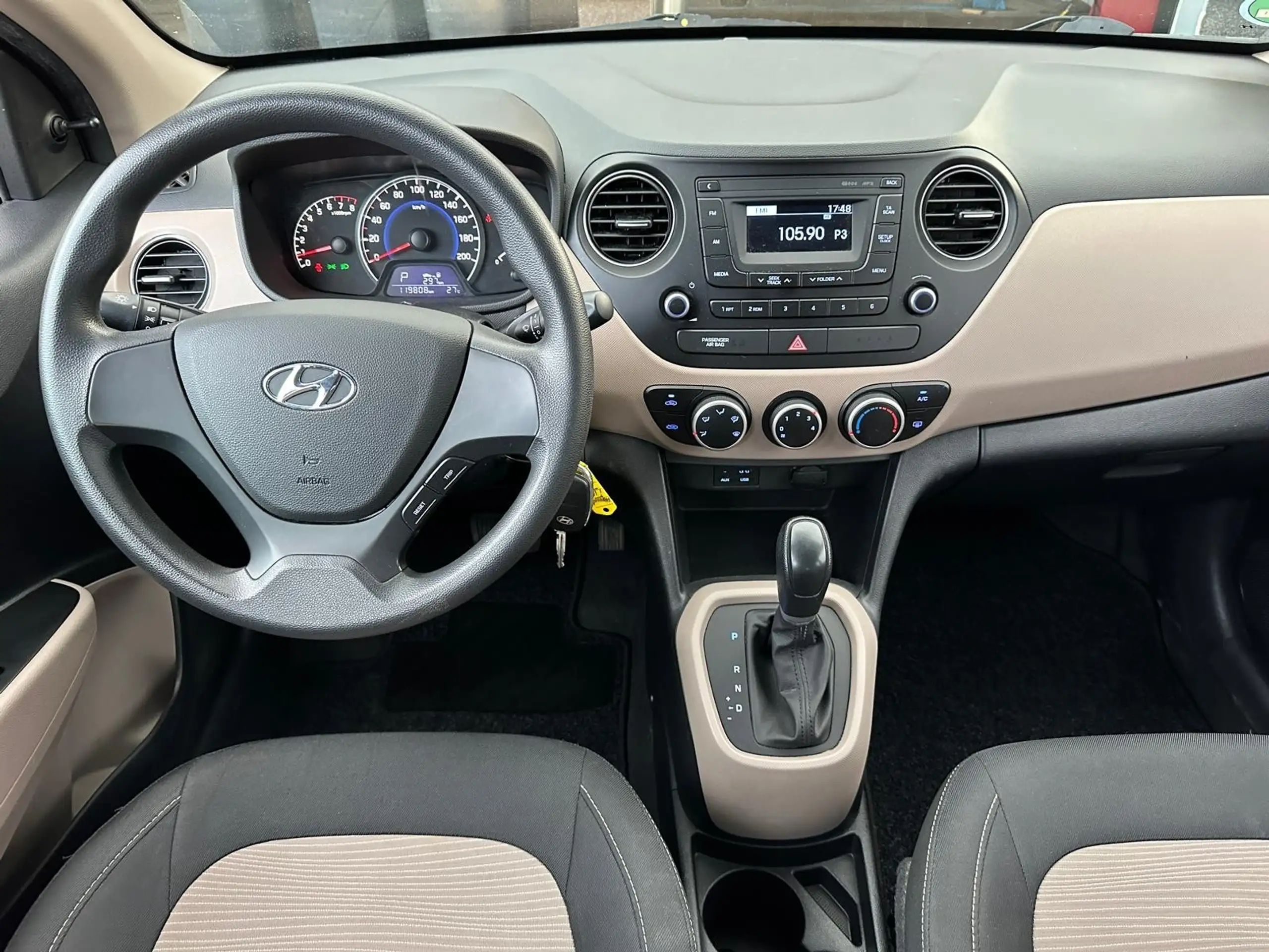 Hyundai - i10