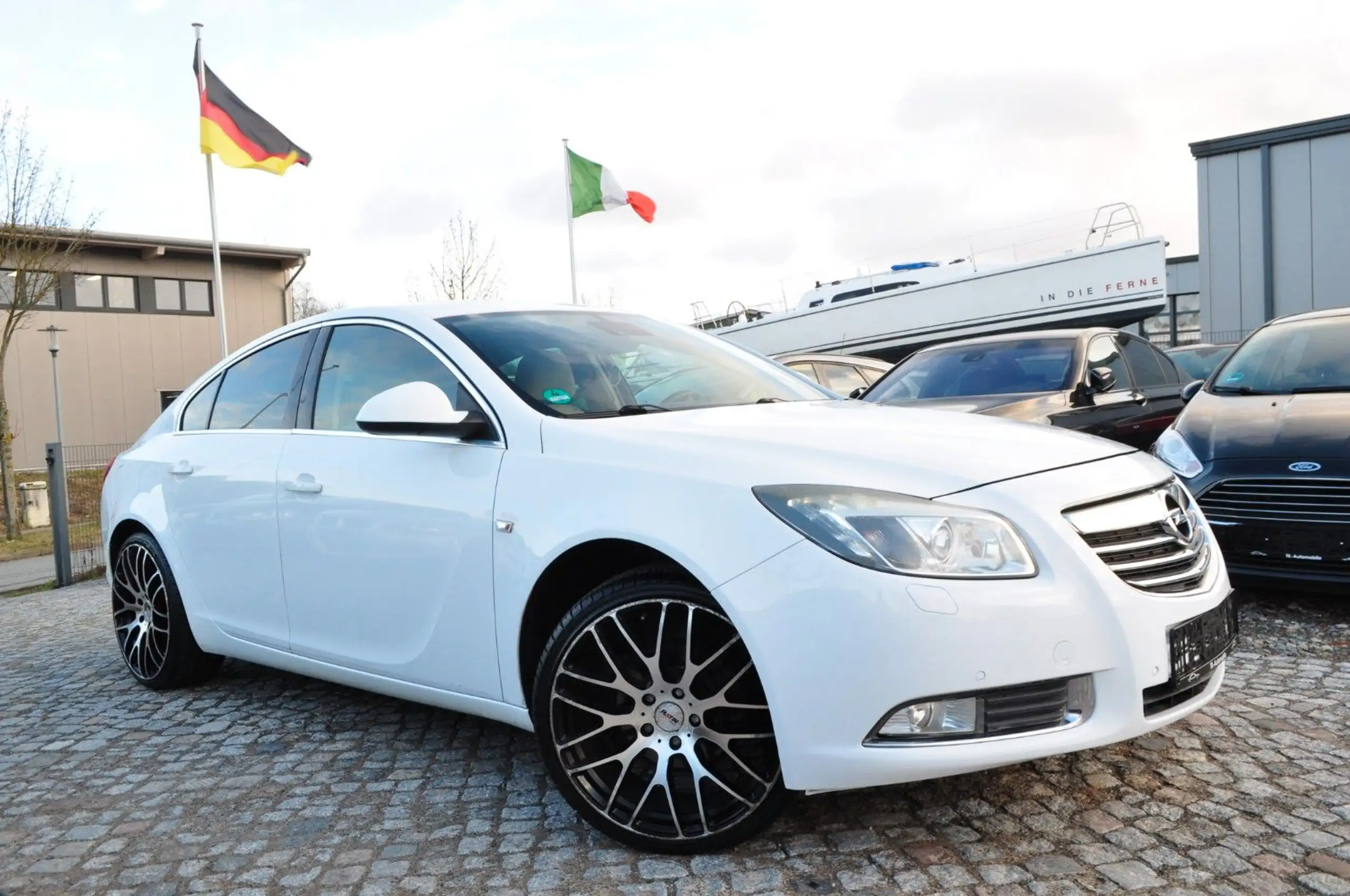 Opel - Insignia