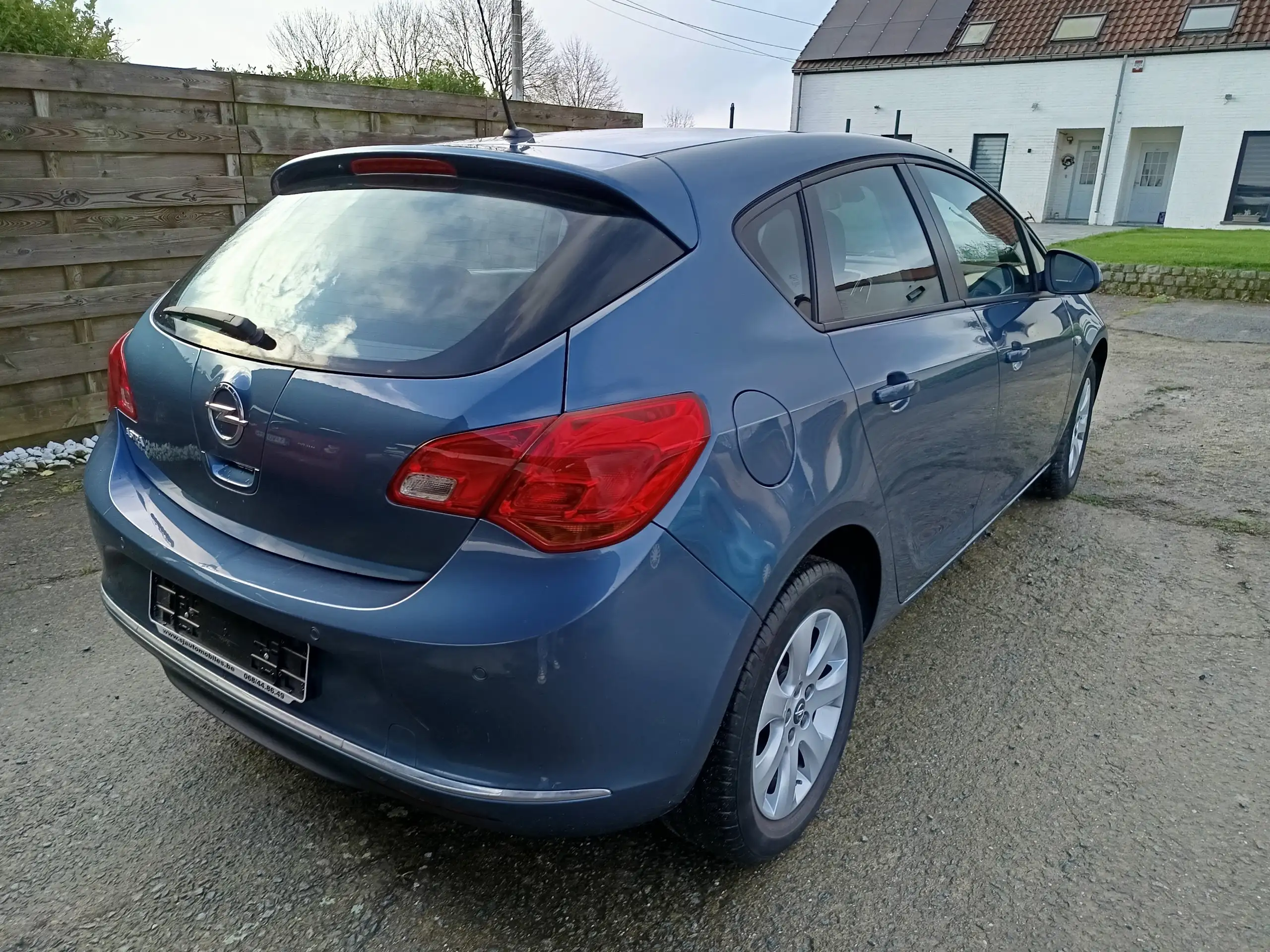 Opel - Astra