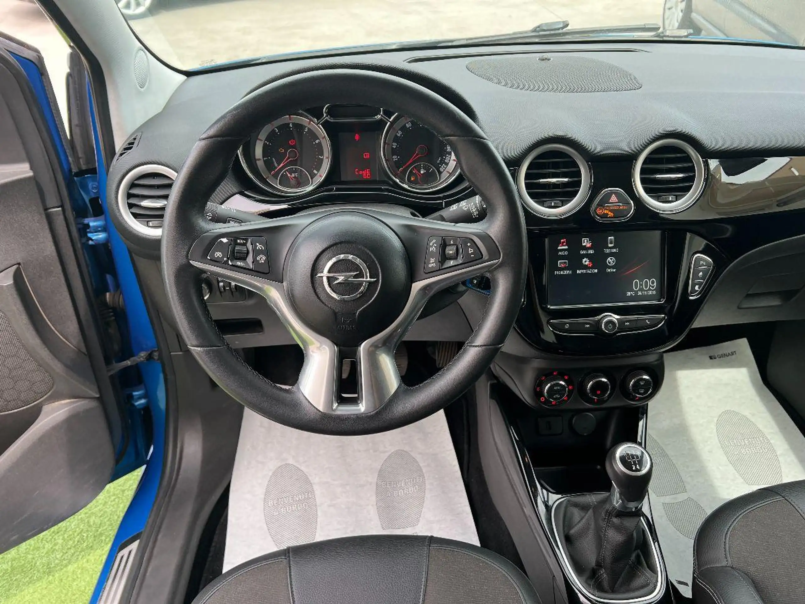 Opel - Adam