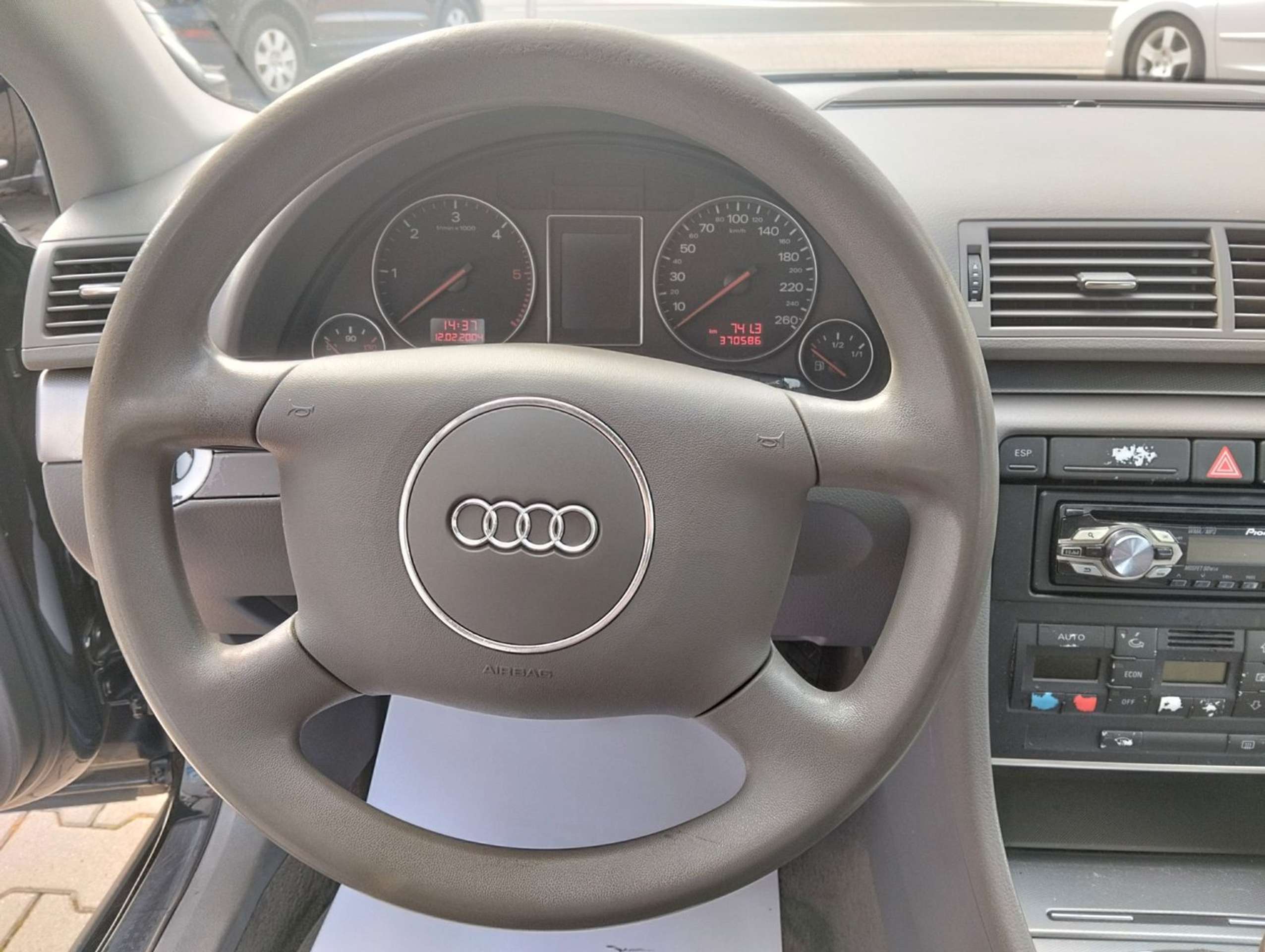 Audi - A4