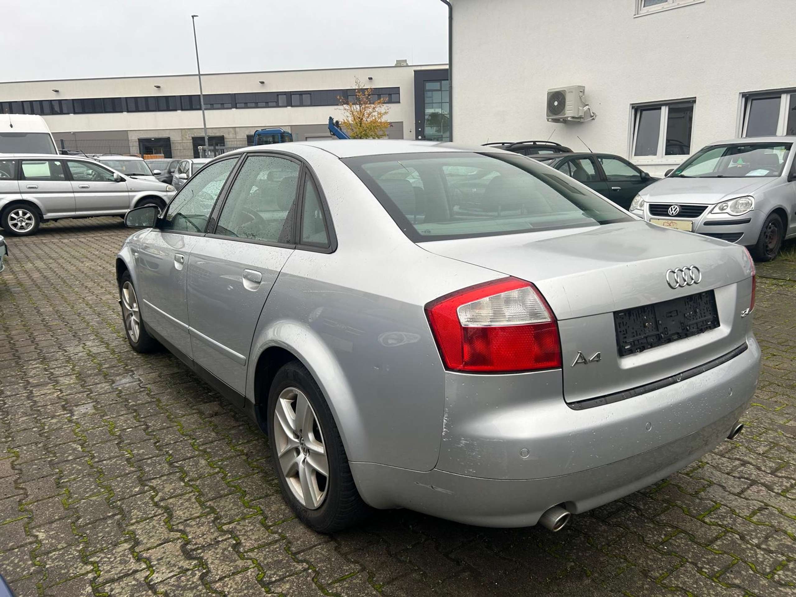 Audi - A4