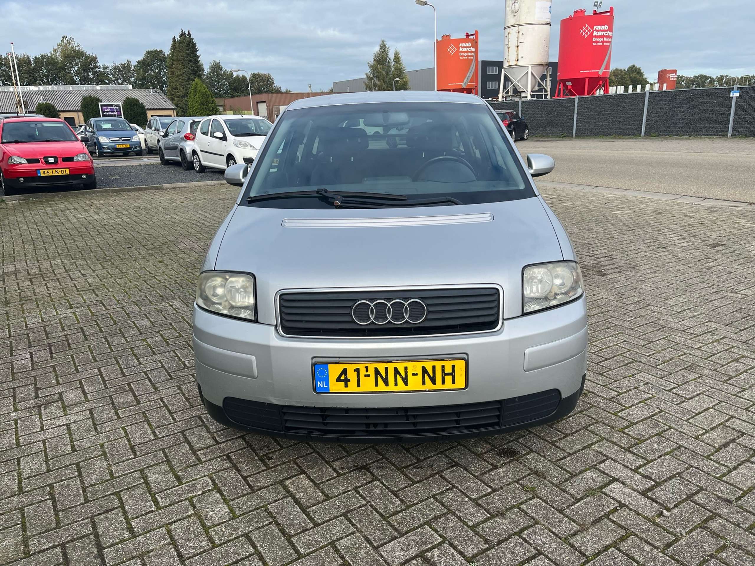 Audi - A2