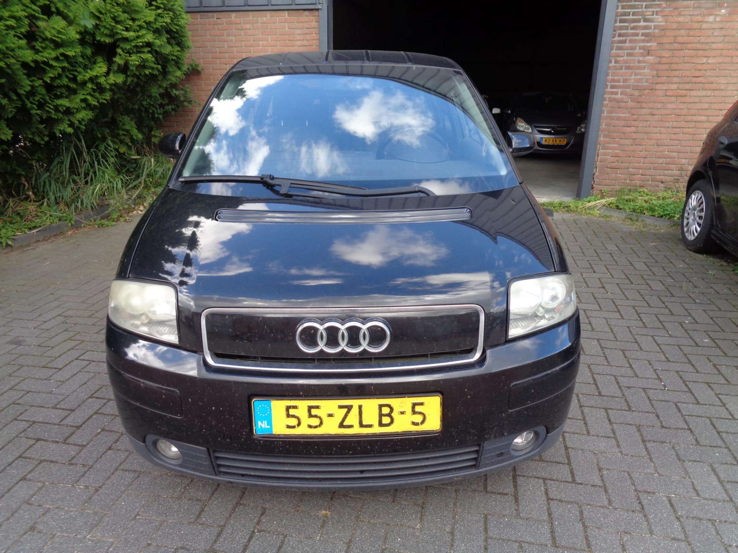 Audi - A2