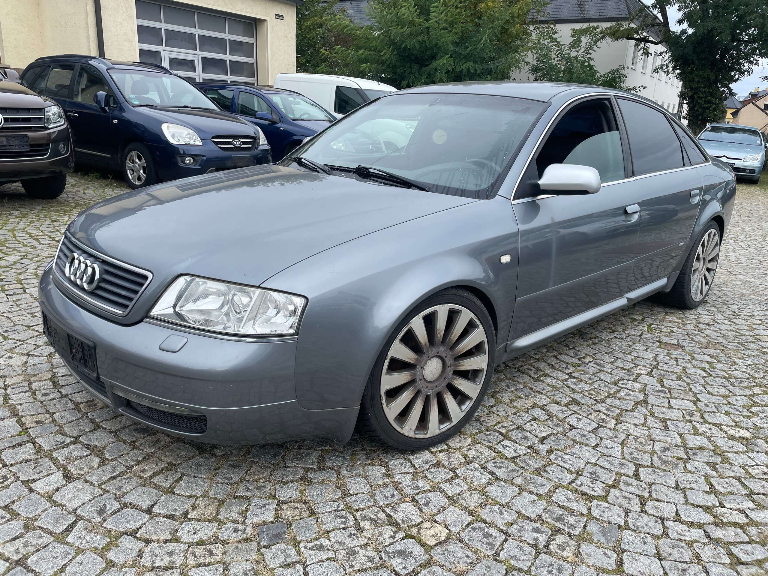 Audi - A6