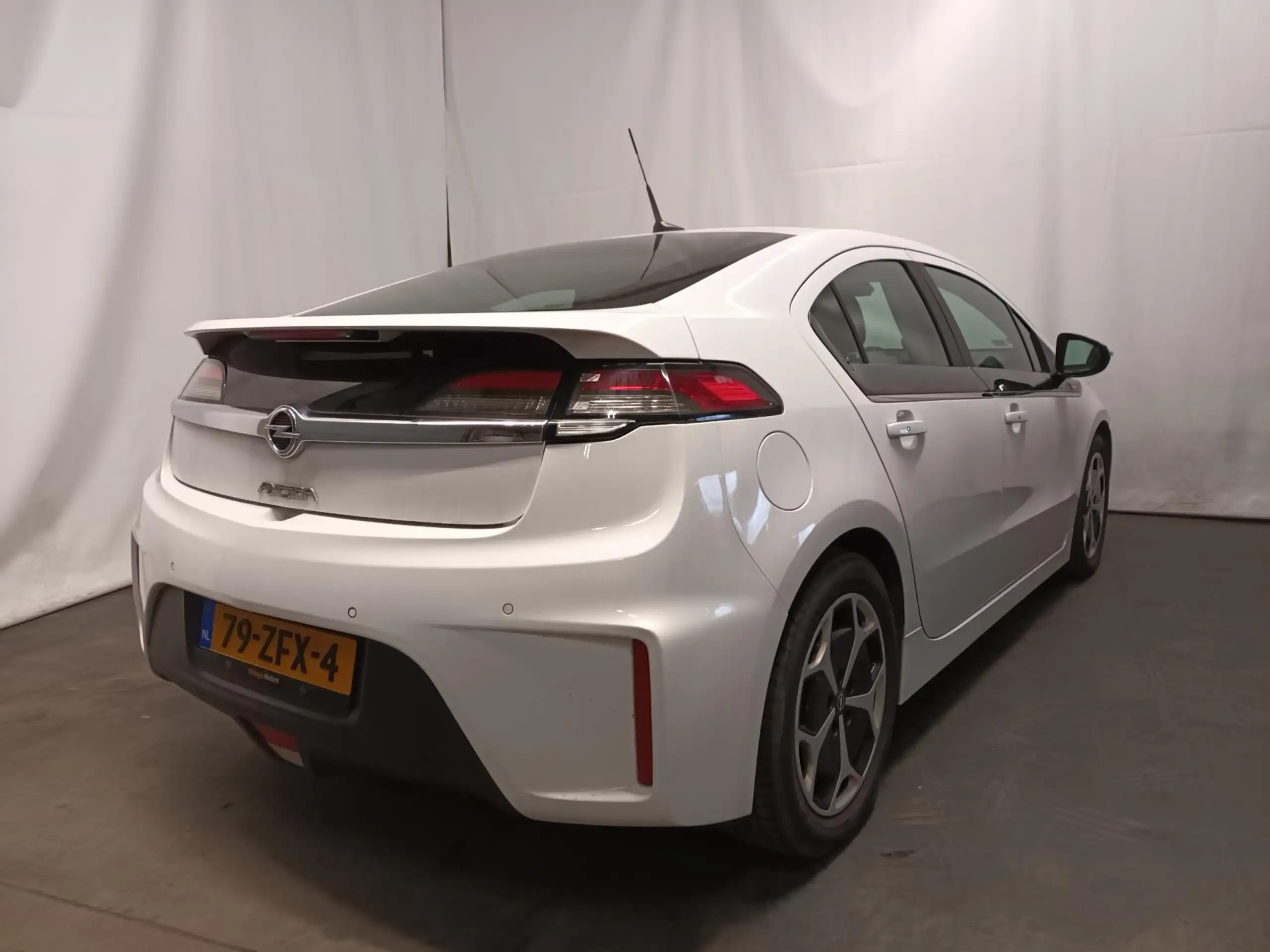 Opel - Ampera