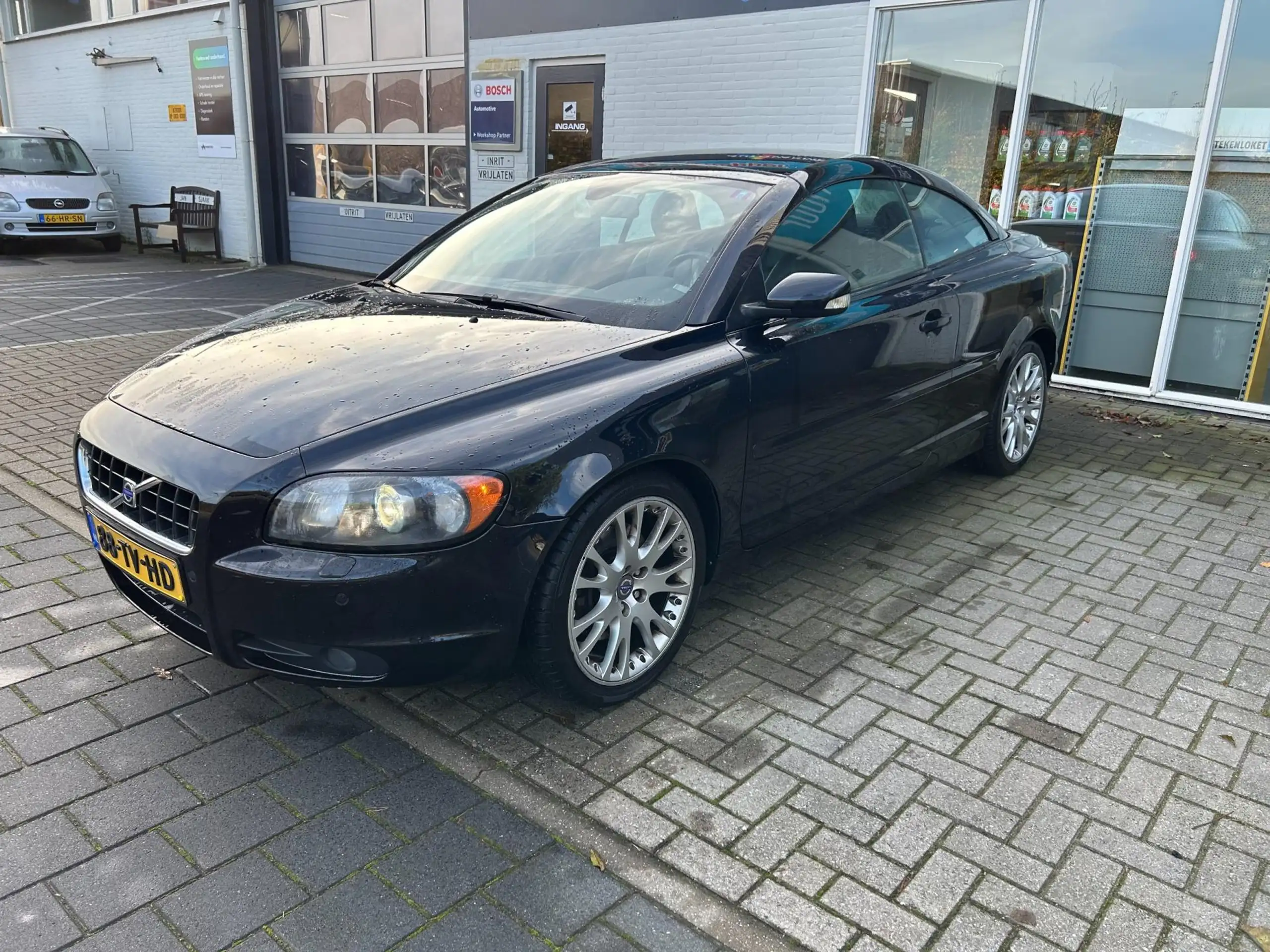 Volvo - C70