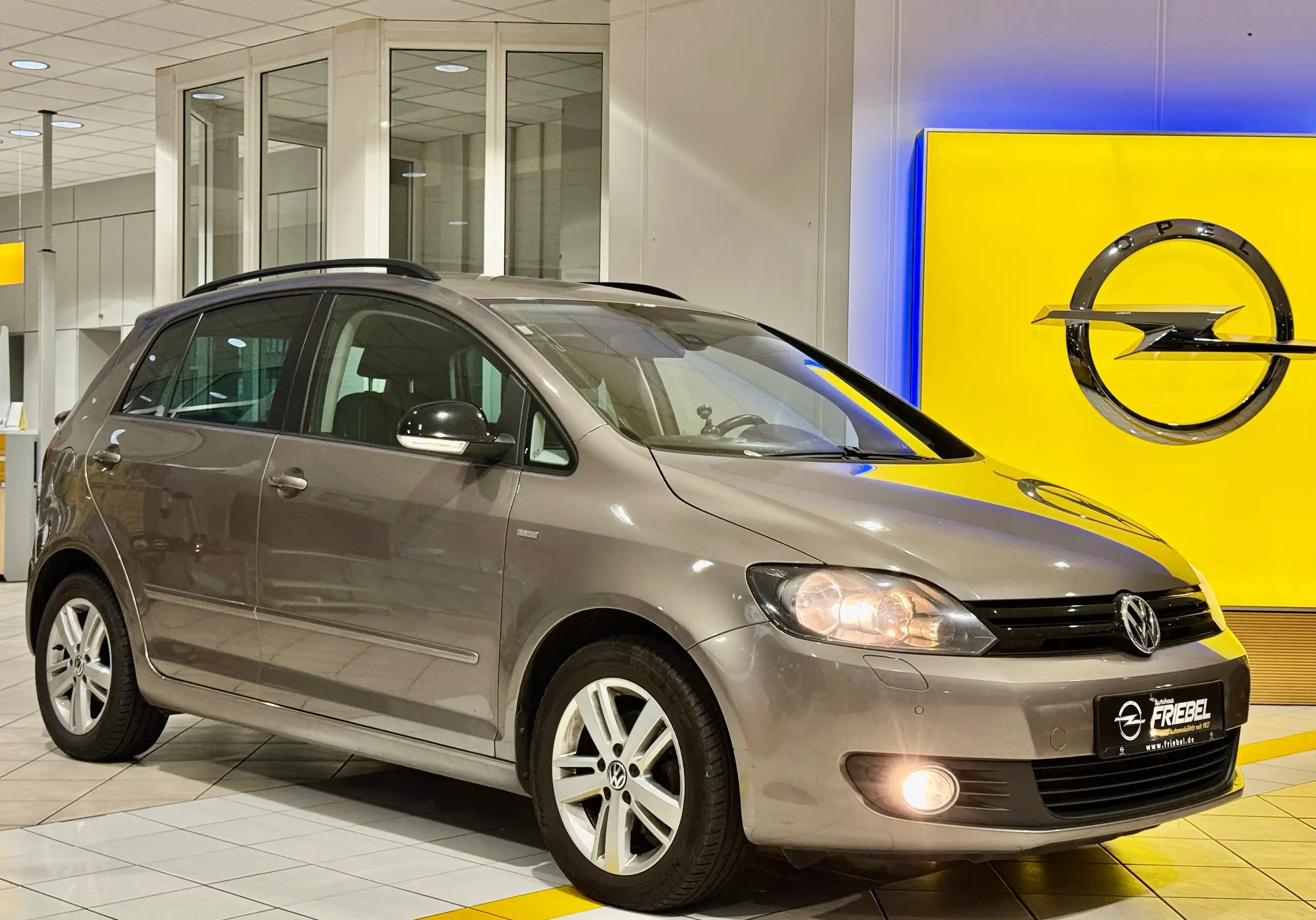 Volkswagen - Golf Plus