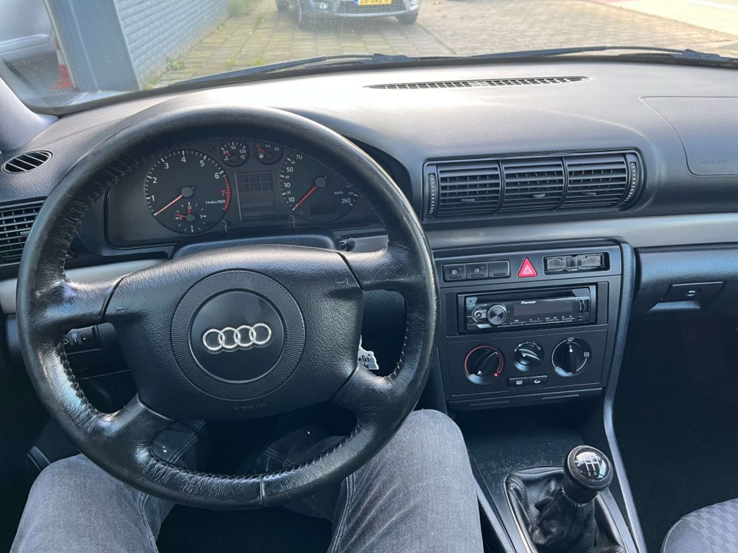 Audi - A4