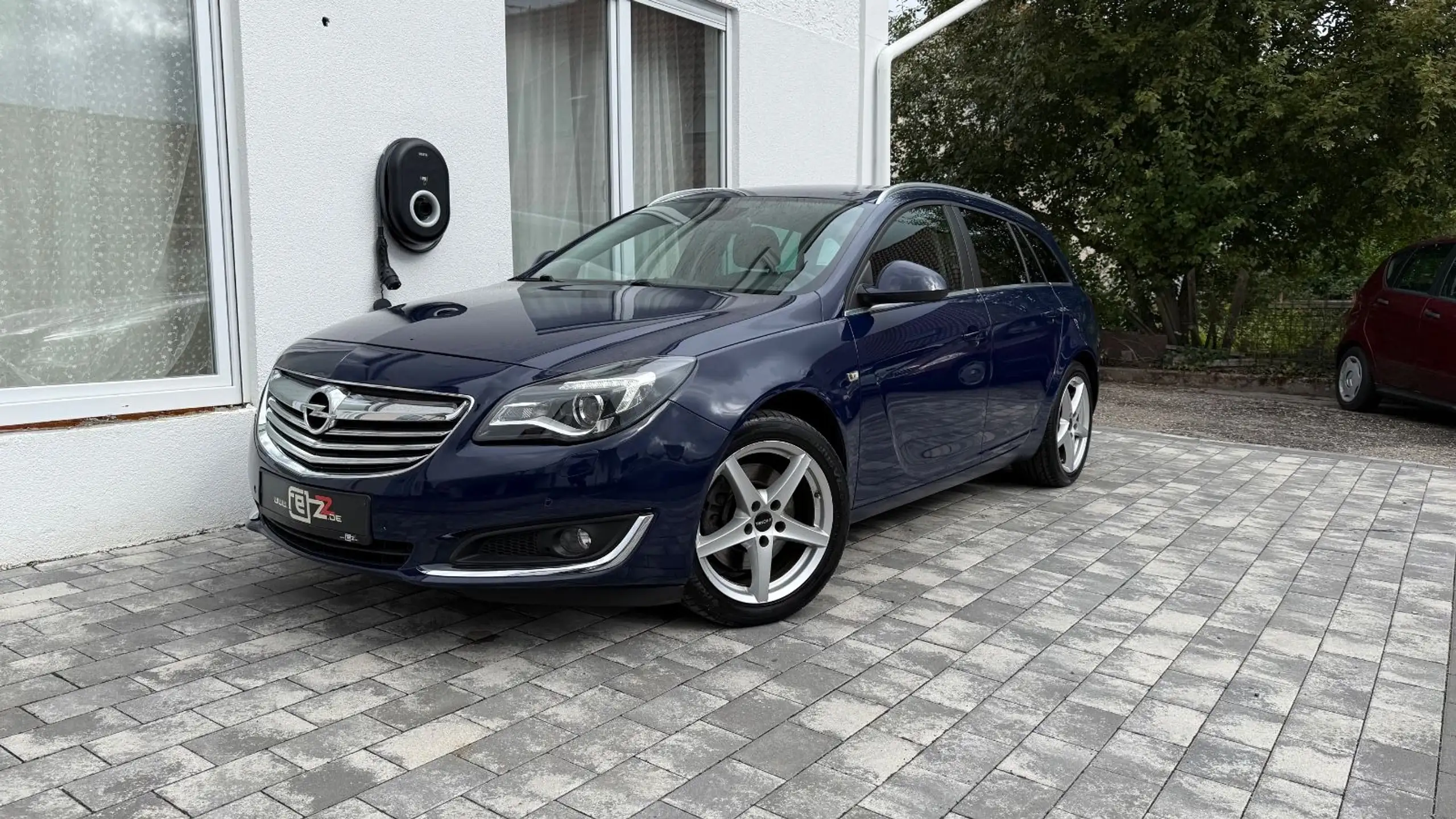 Opel - Insignia