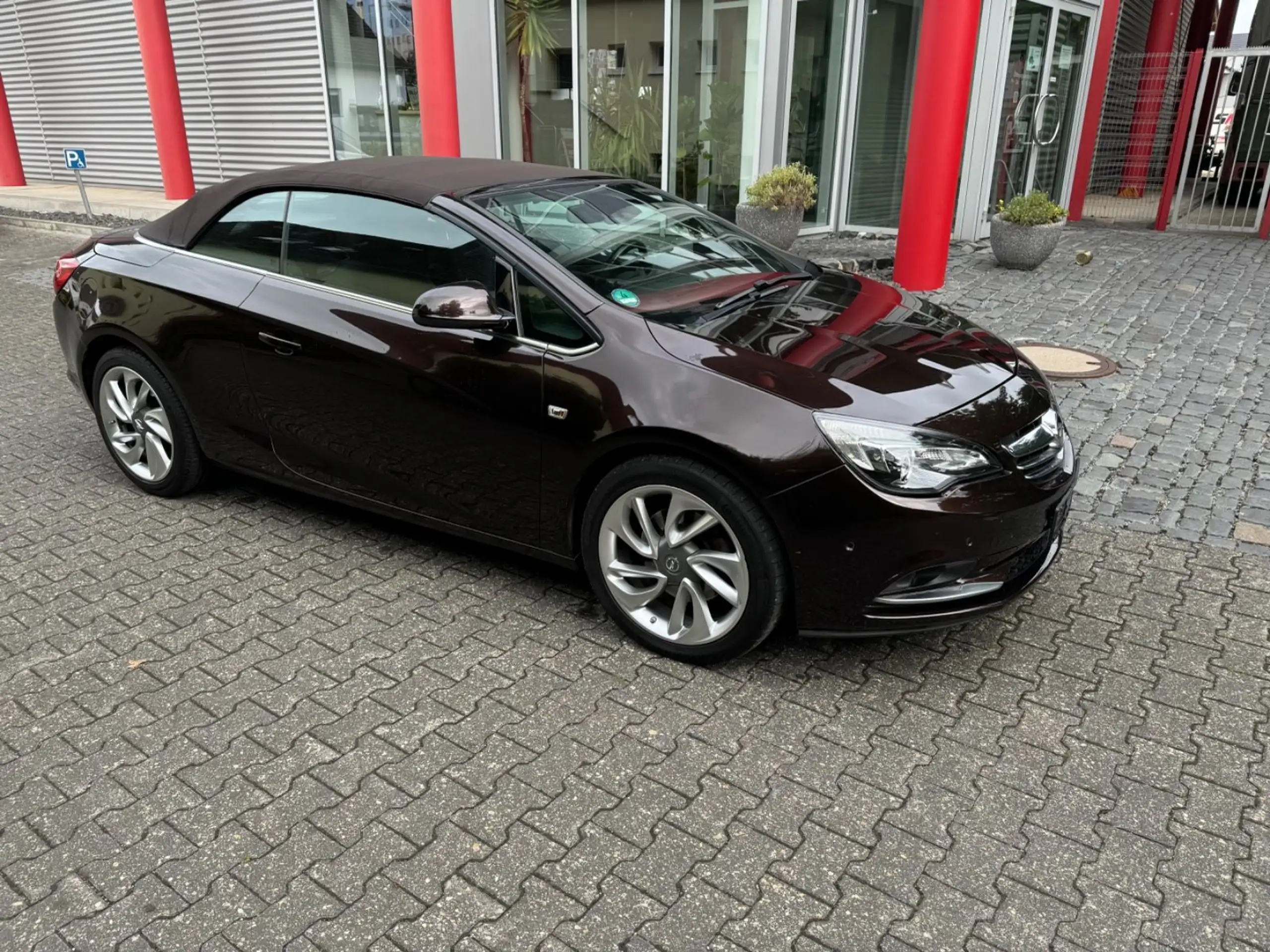 Opel - Cascada