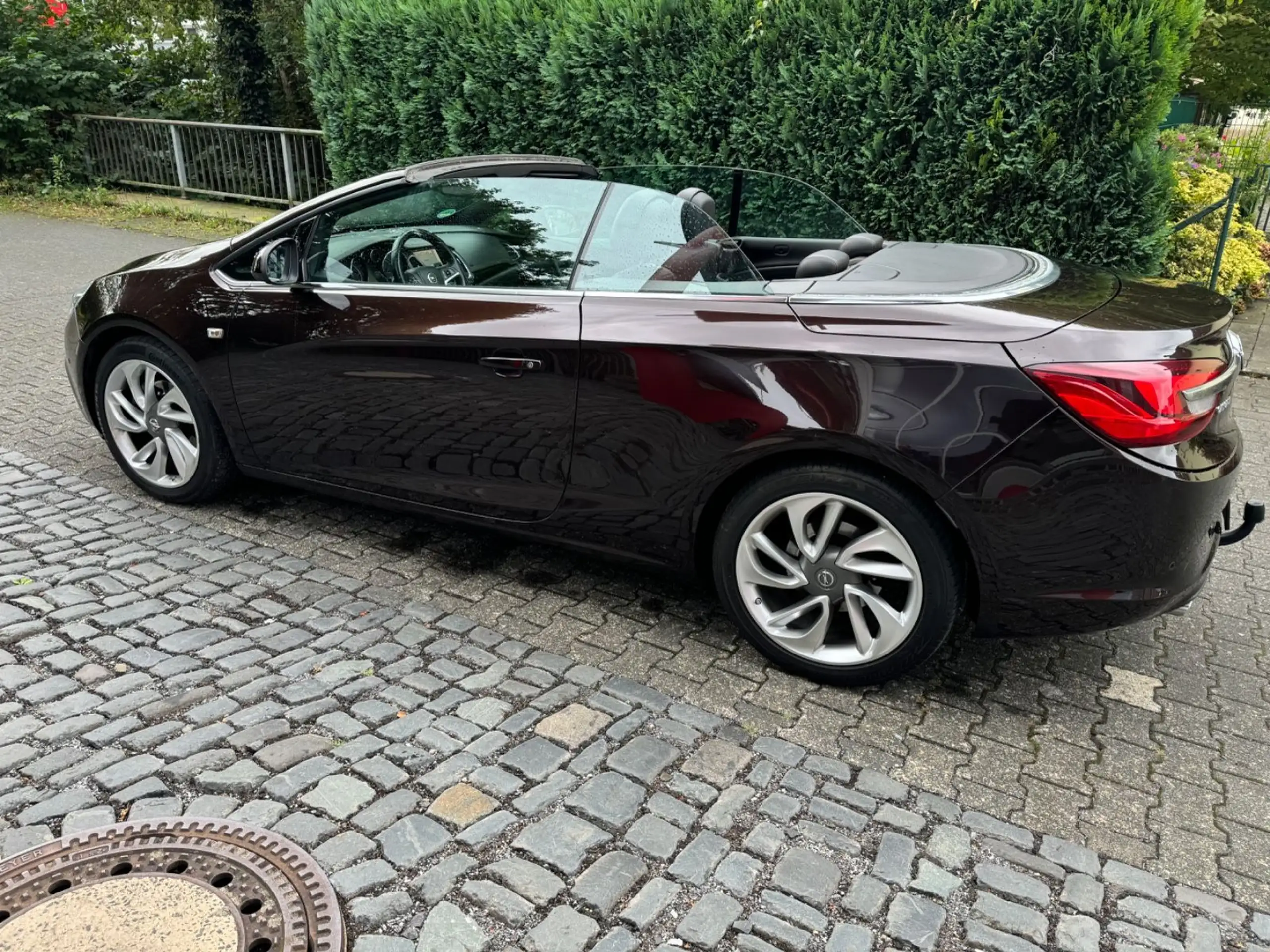 Opel - Cascada