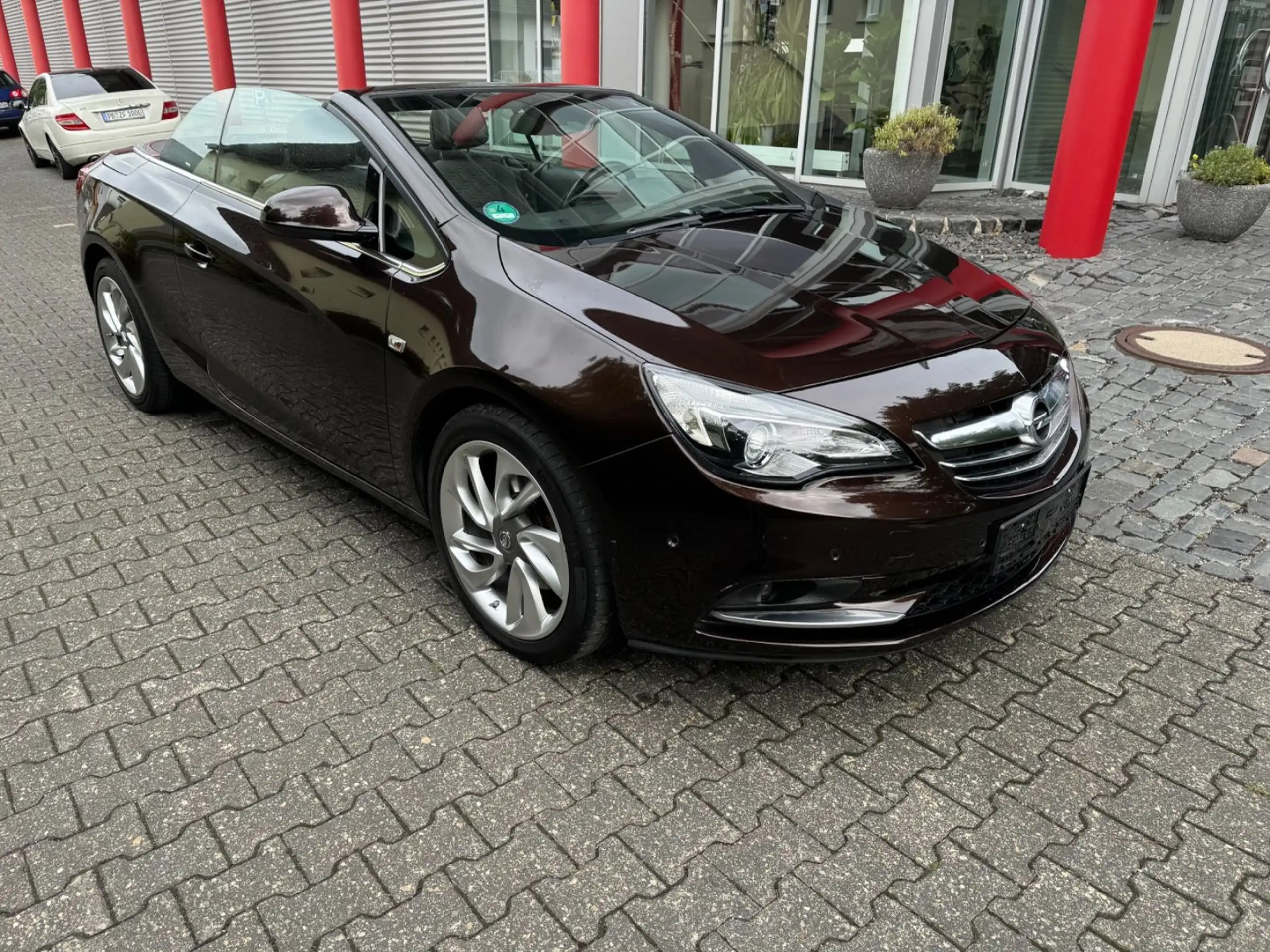 Opel - Cascada