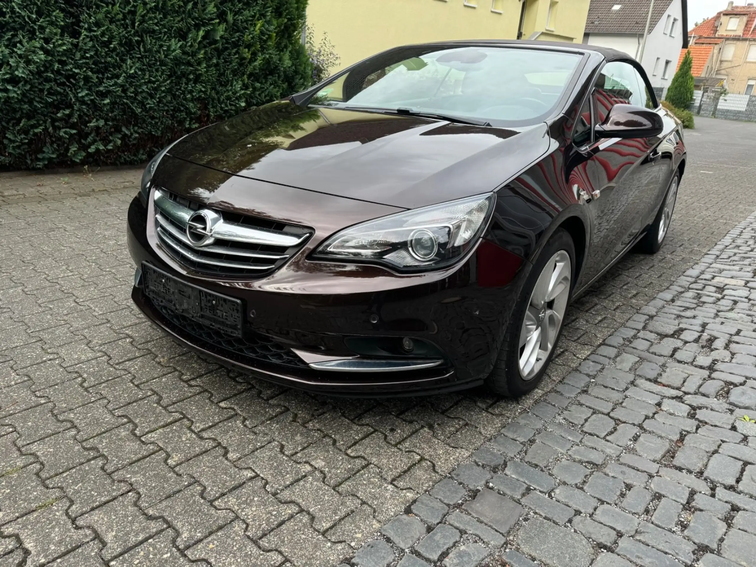 Opel - Cascada