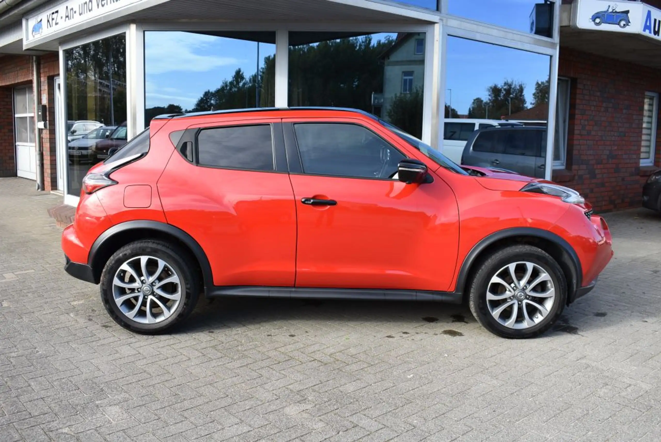 Nissan - Juke