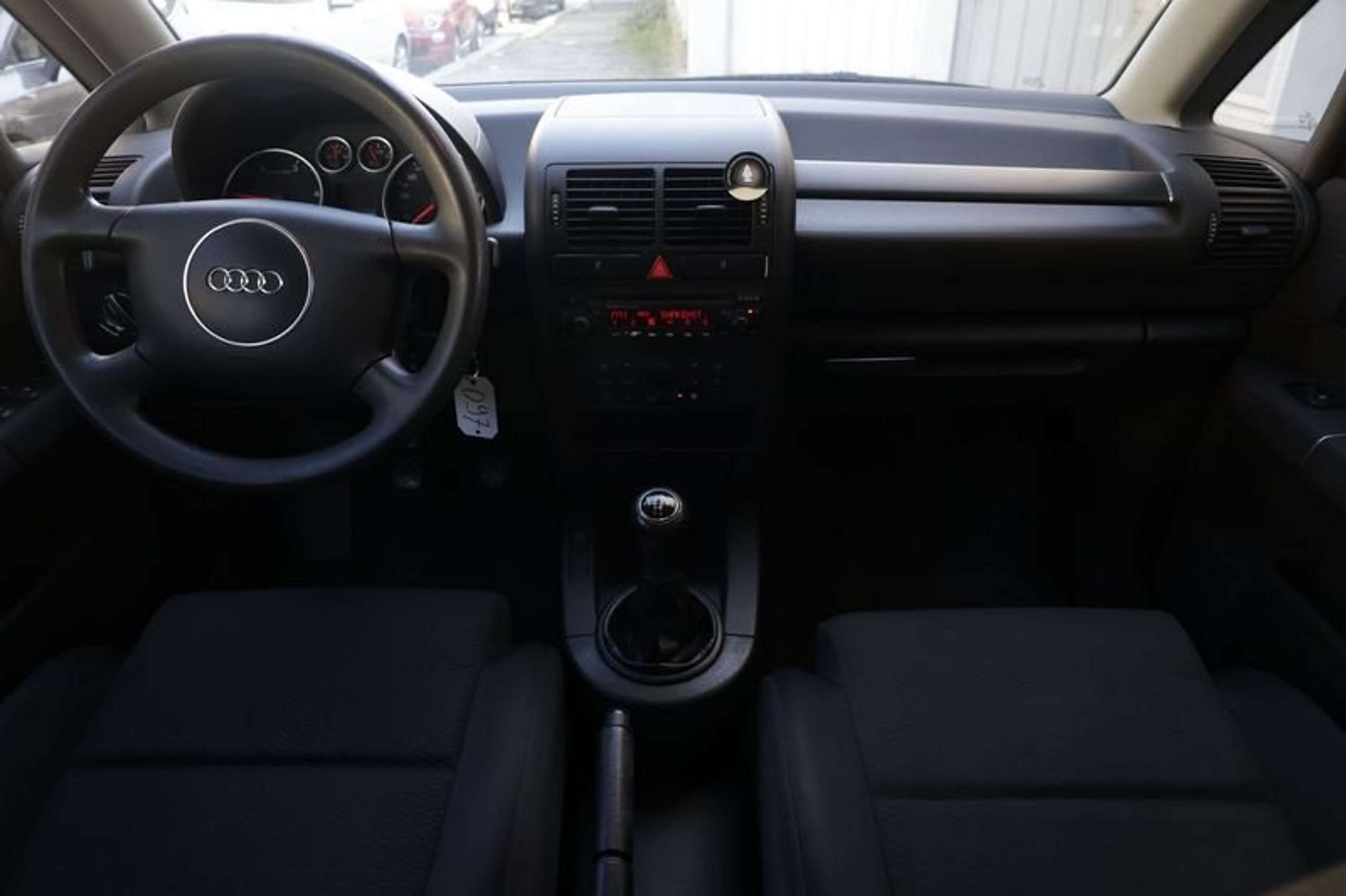 Audi - A2