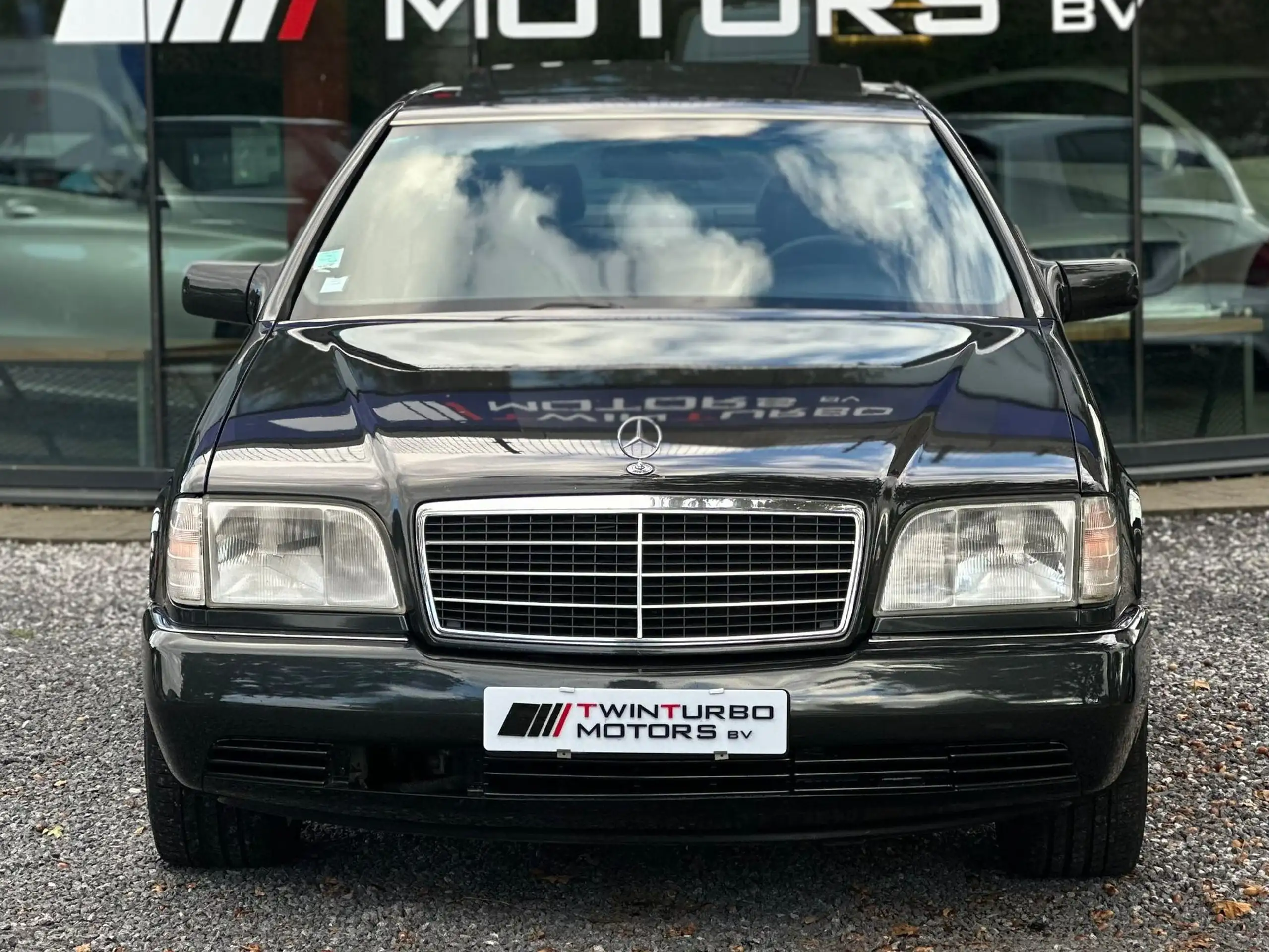 Mercedes-Benz - S 300