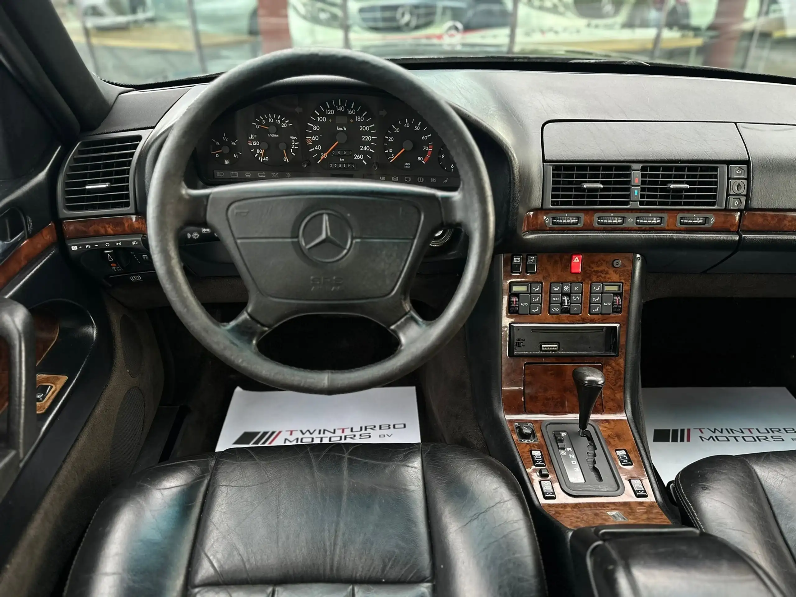 Mercedes-Benz - S 300