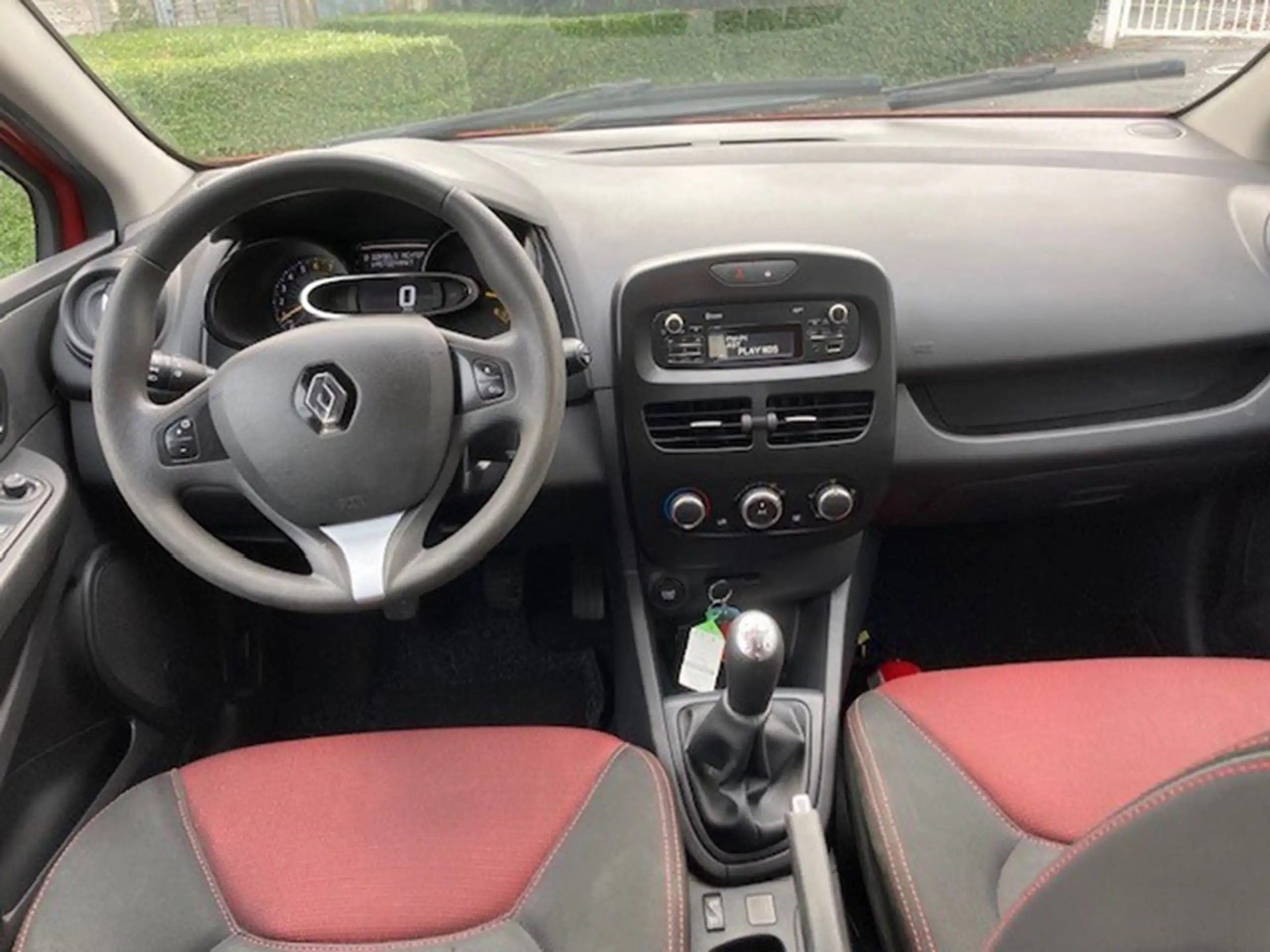 Renault - Clio