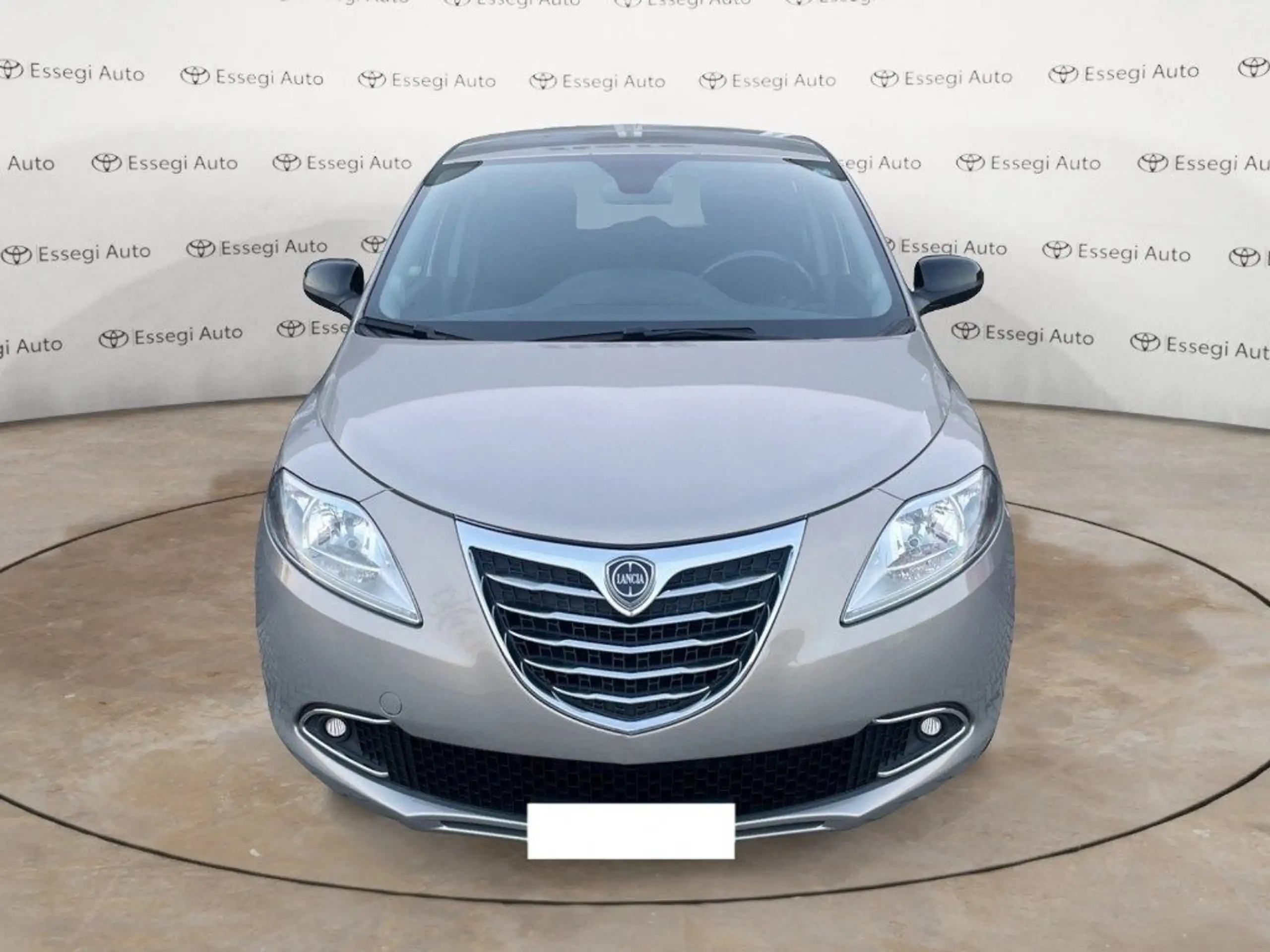 Lancia - Ypsilon