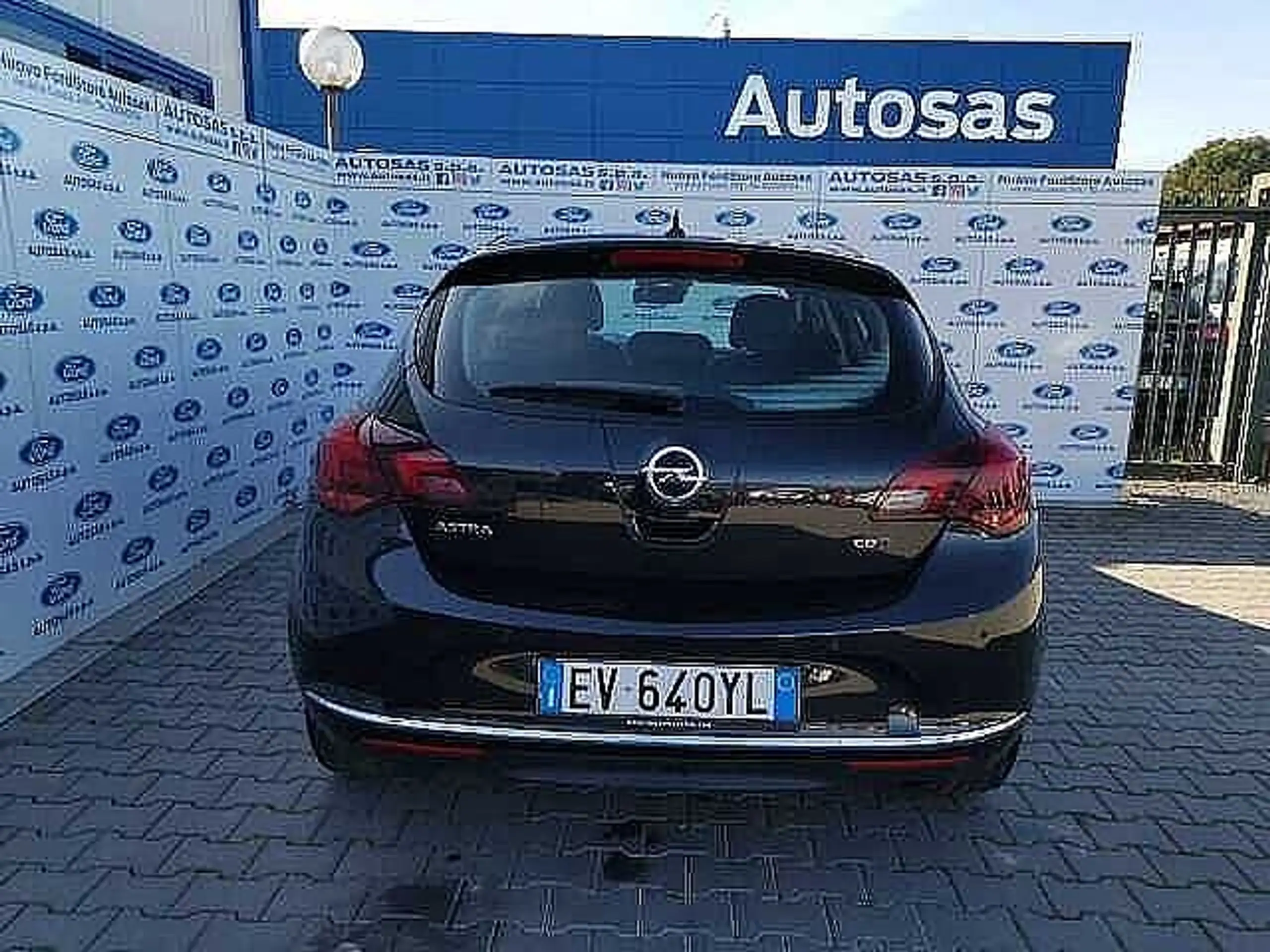 Opel - Astra