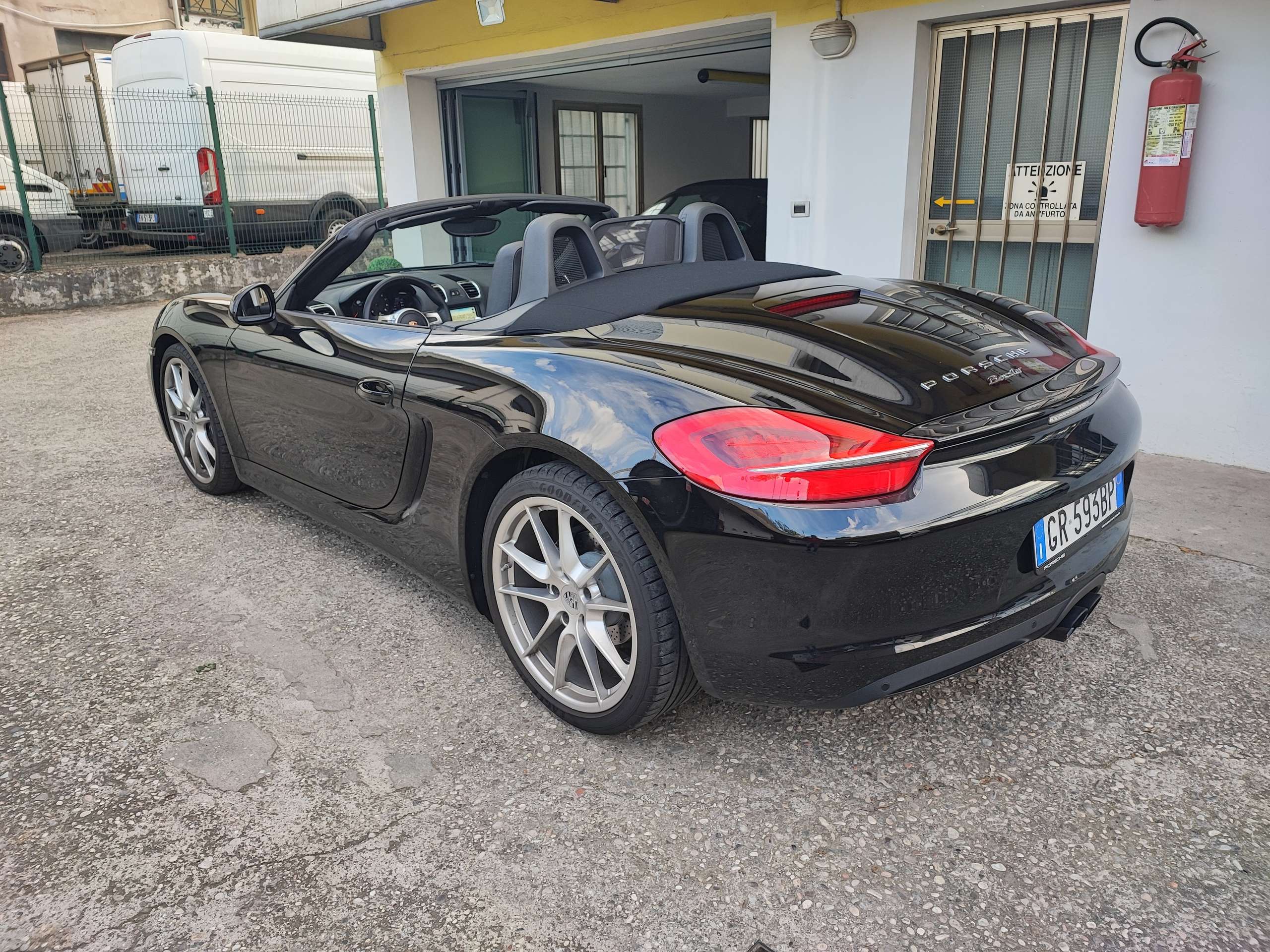 Porsche - Boxster