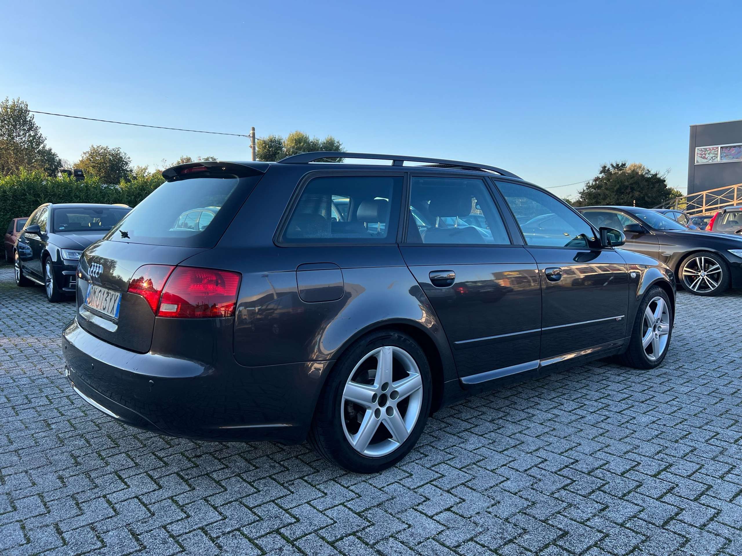 Audi - A4