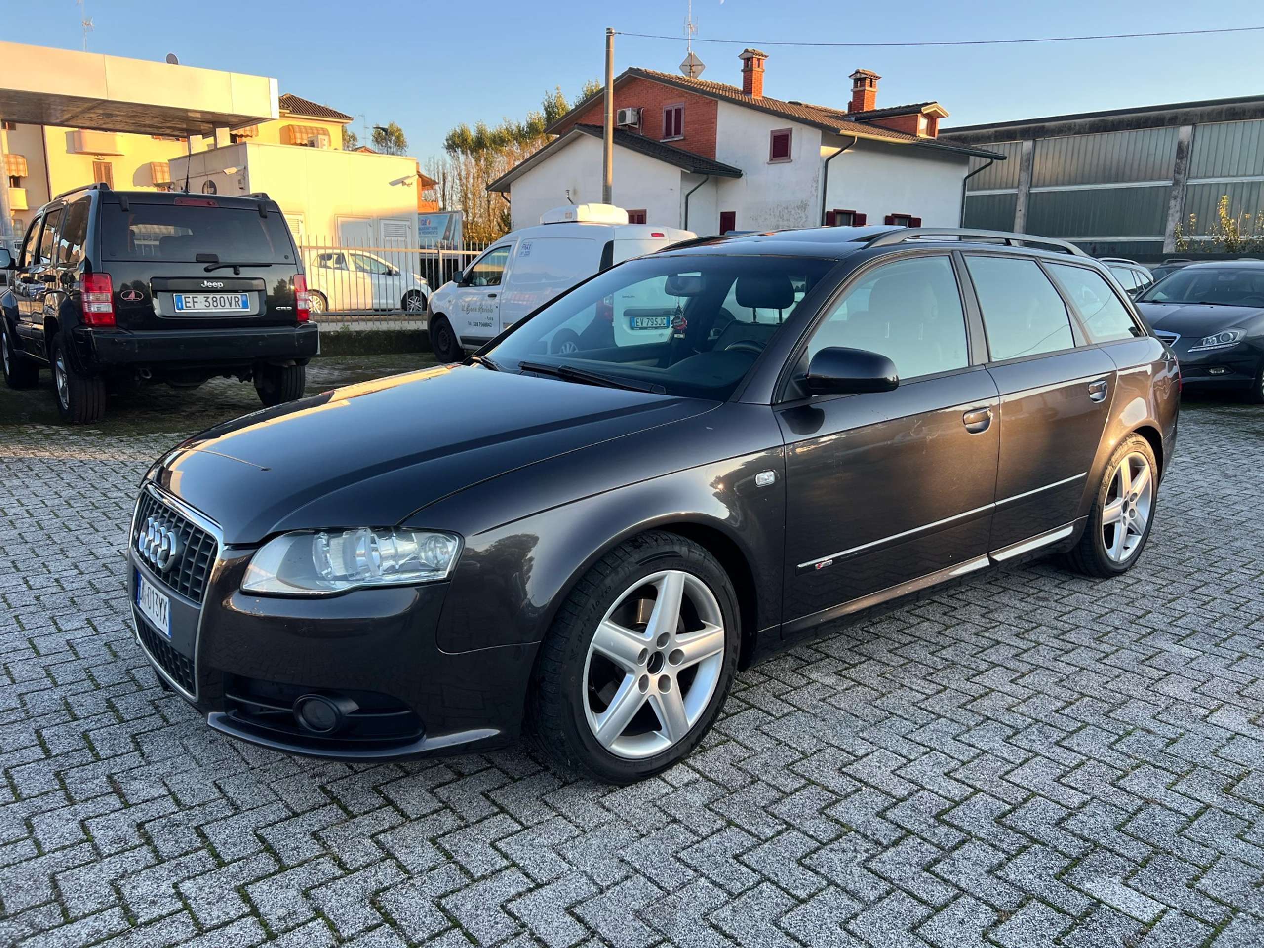 Audi - A4