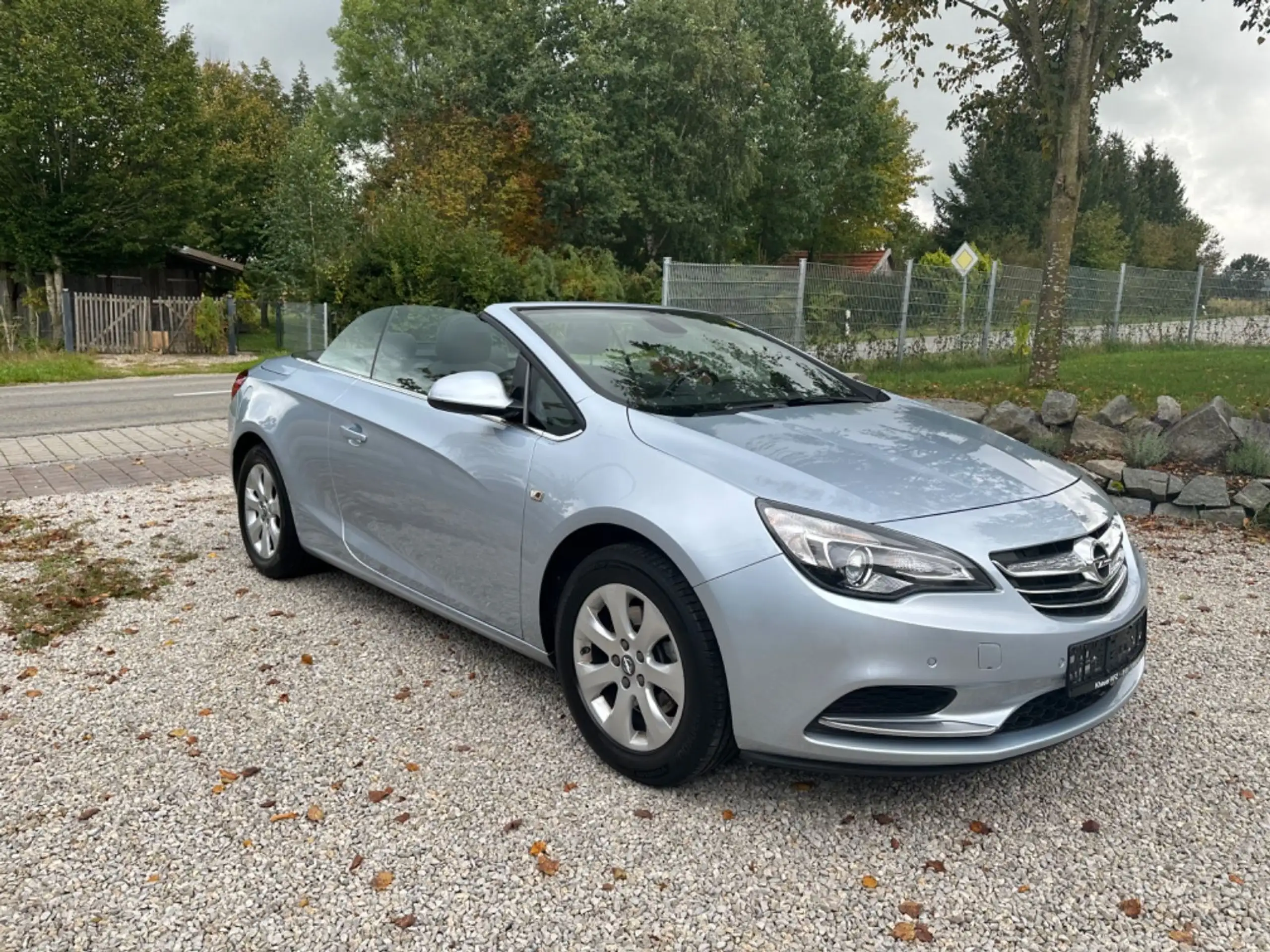 Opel - Cascada