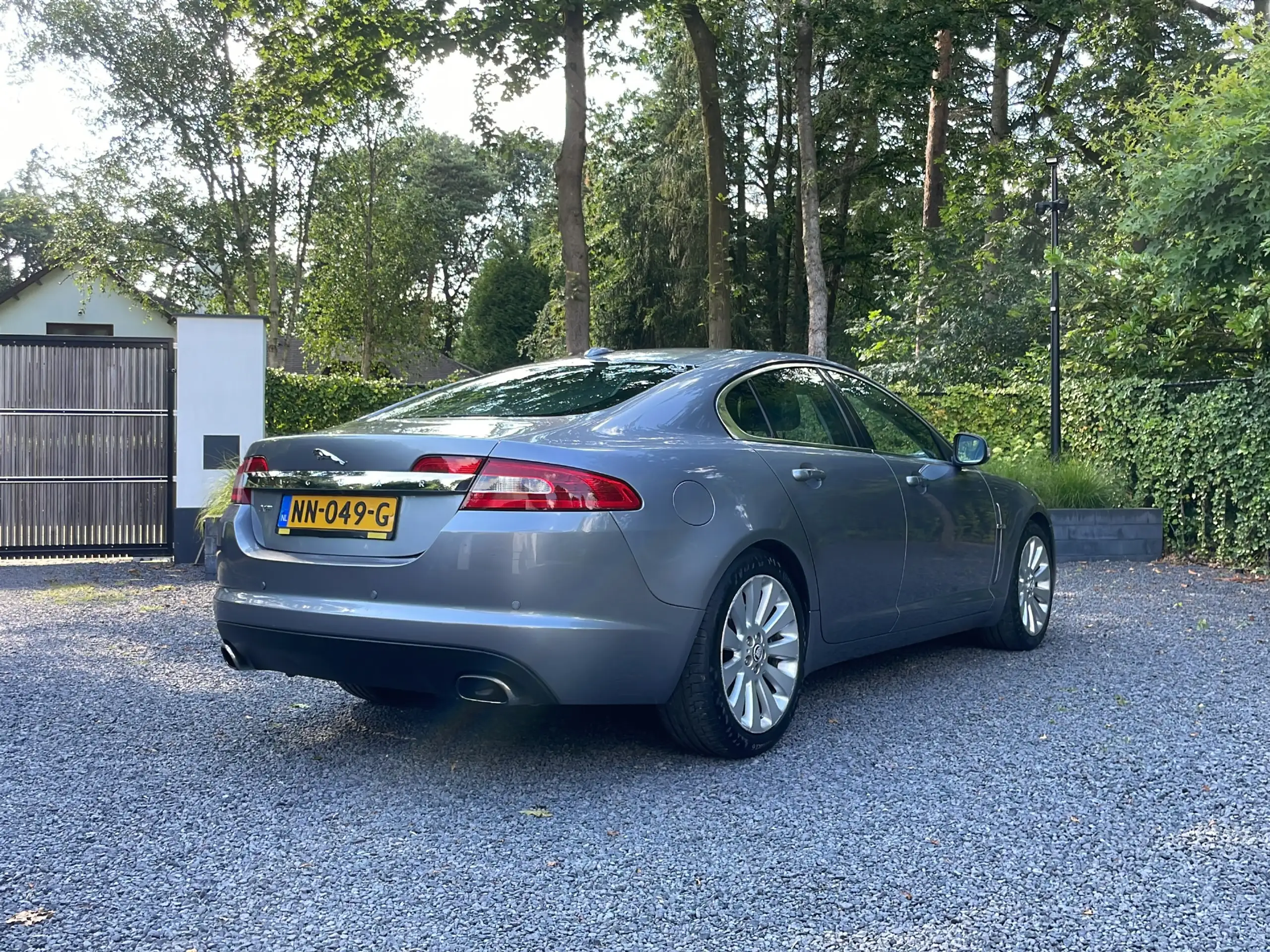 Jaguar - XF