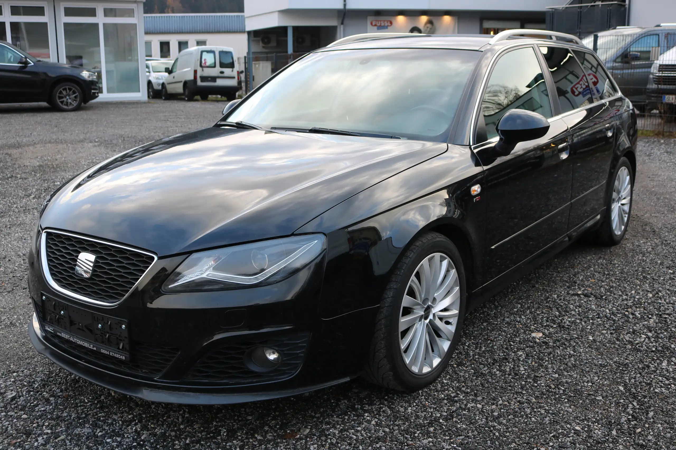 SEAT - Exeo