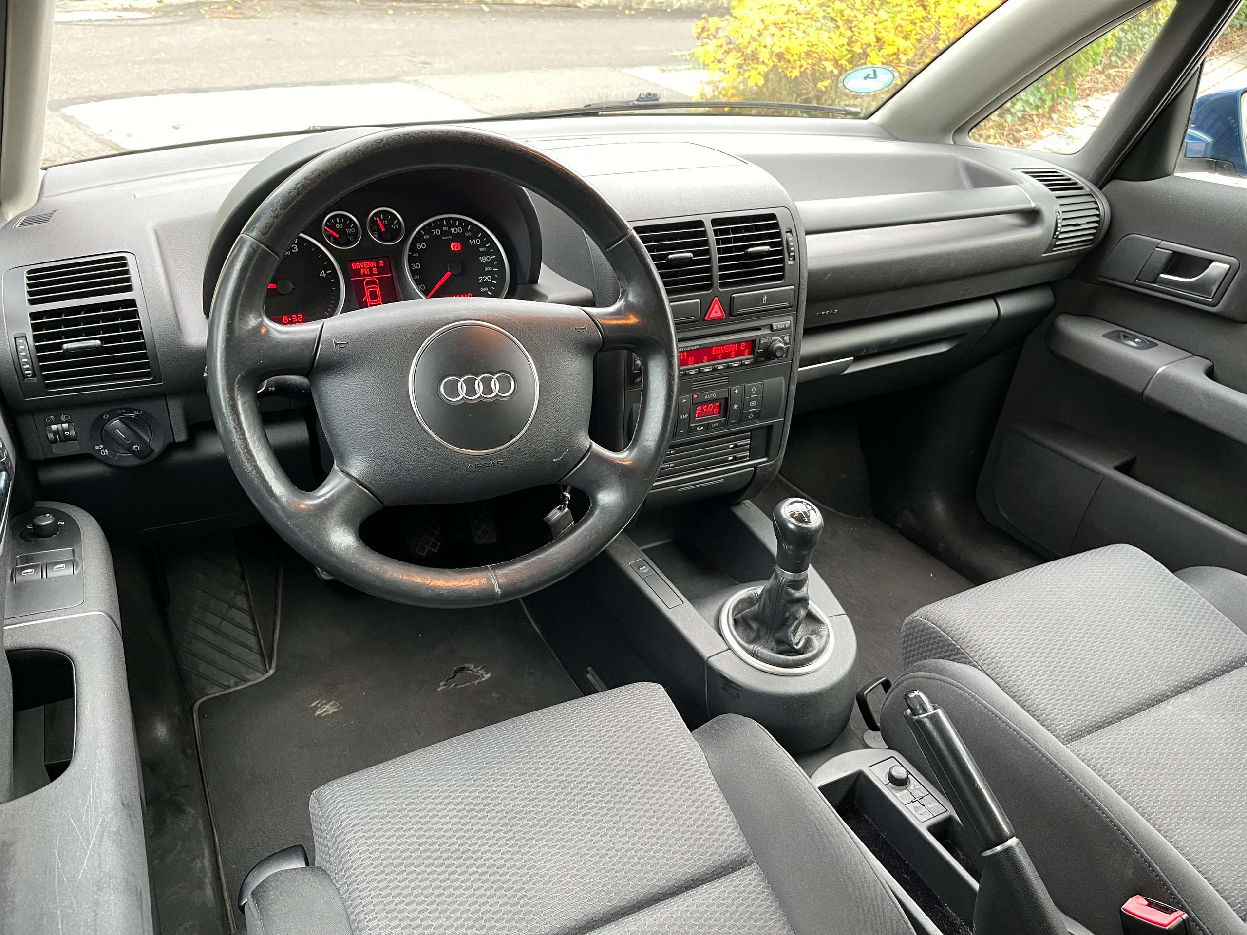 Audi - A2