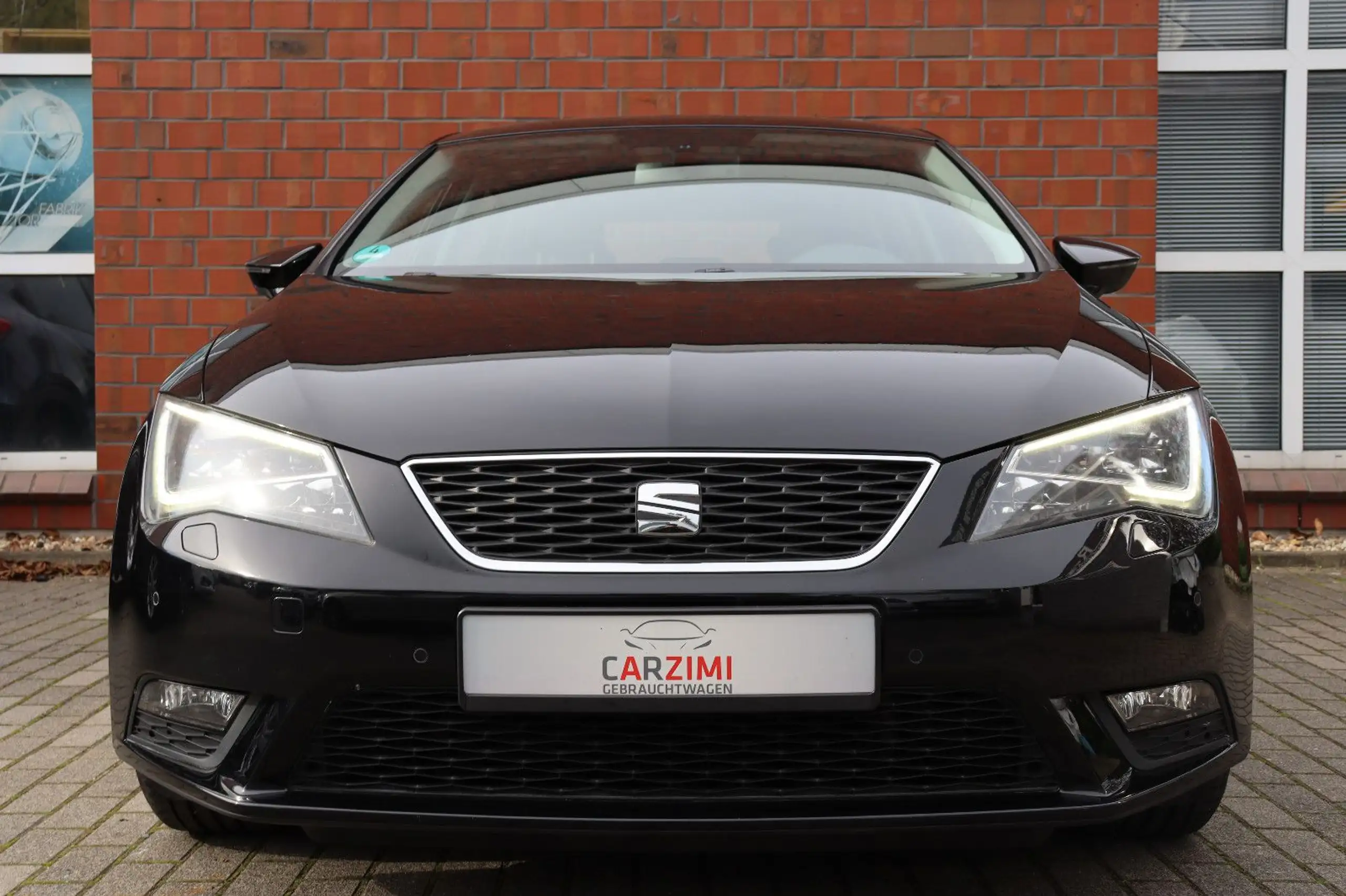 SEAT - Leon