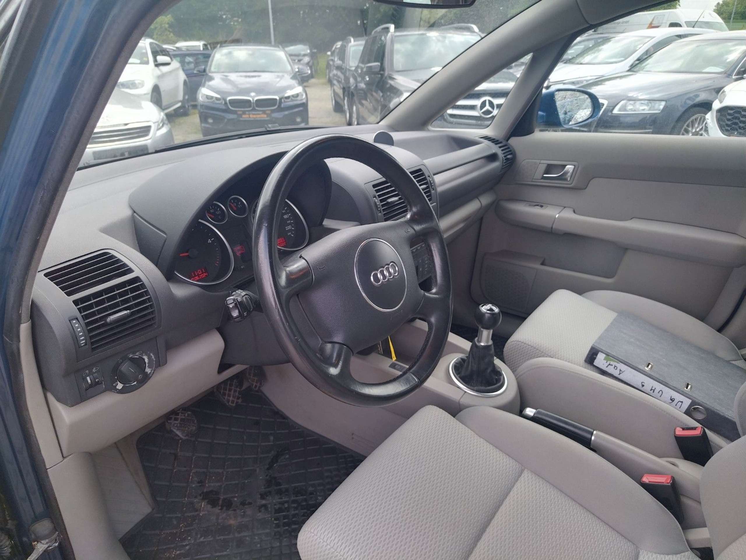 Audi - A2