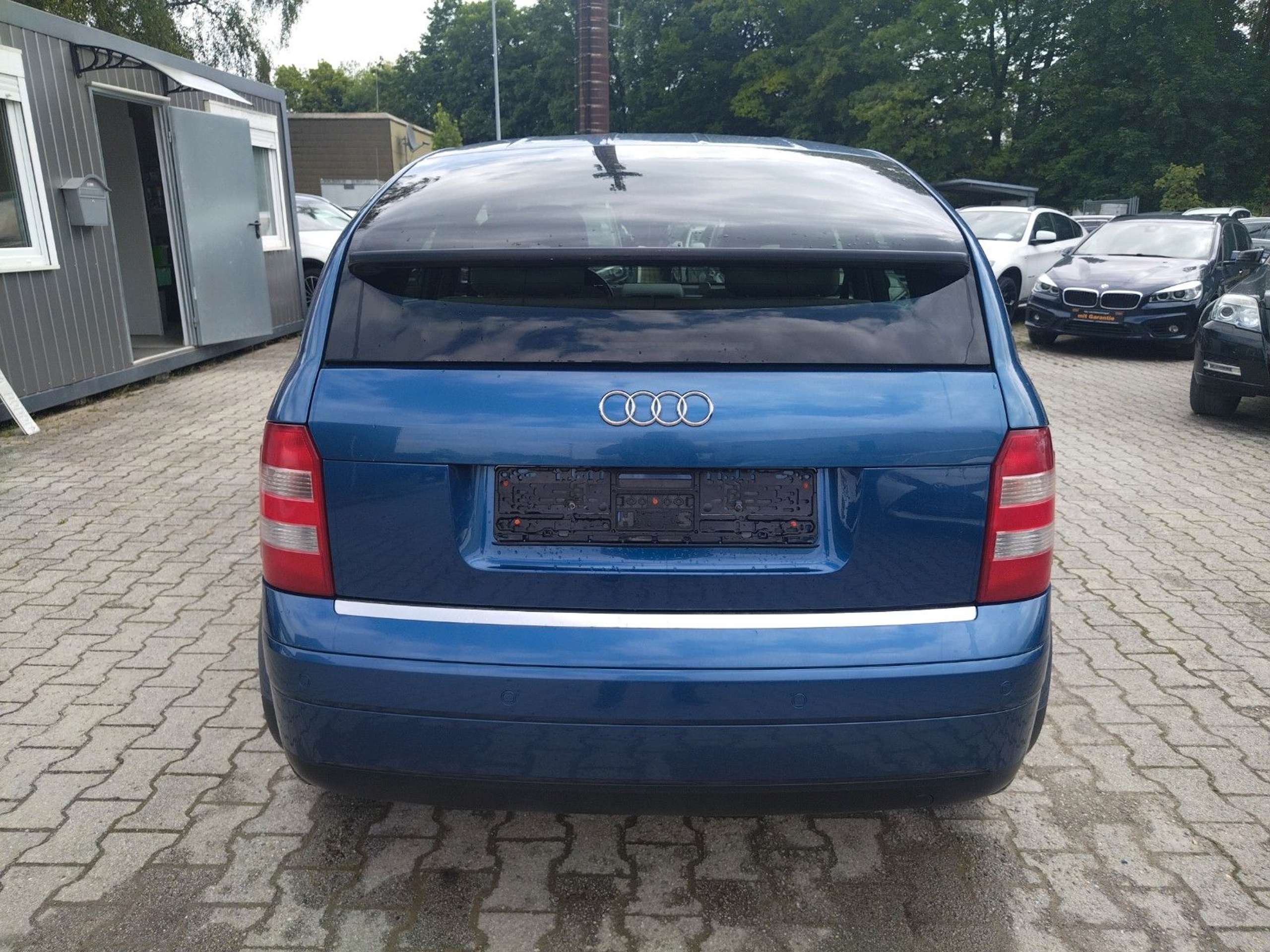 Audi - A2