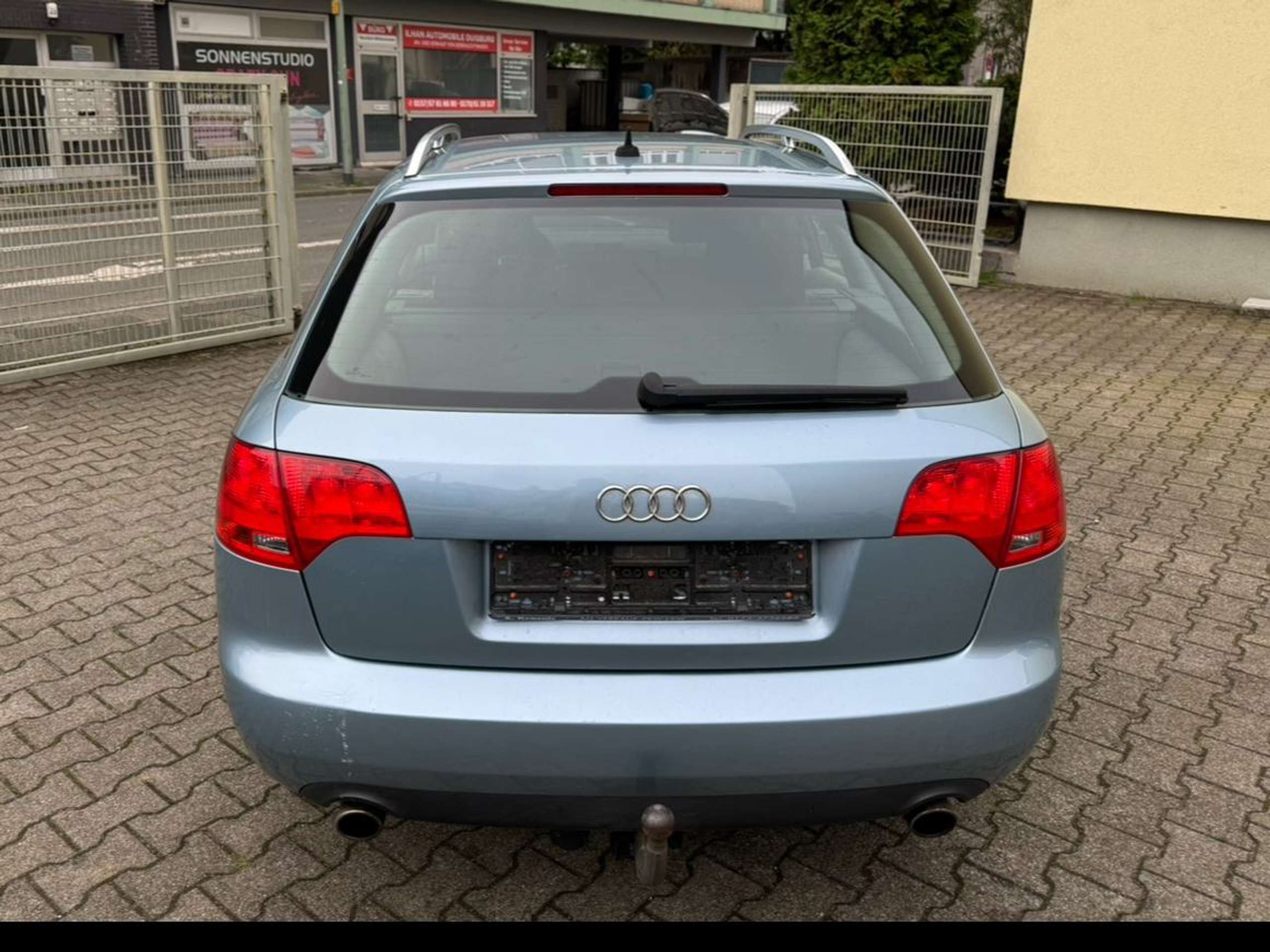 Audi - A4