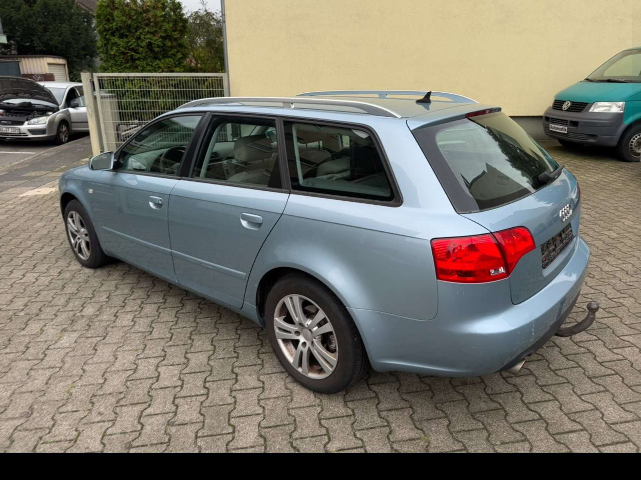 Audi - A4